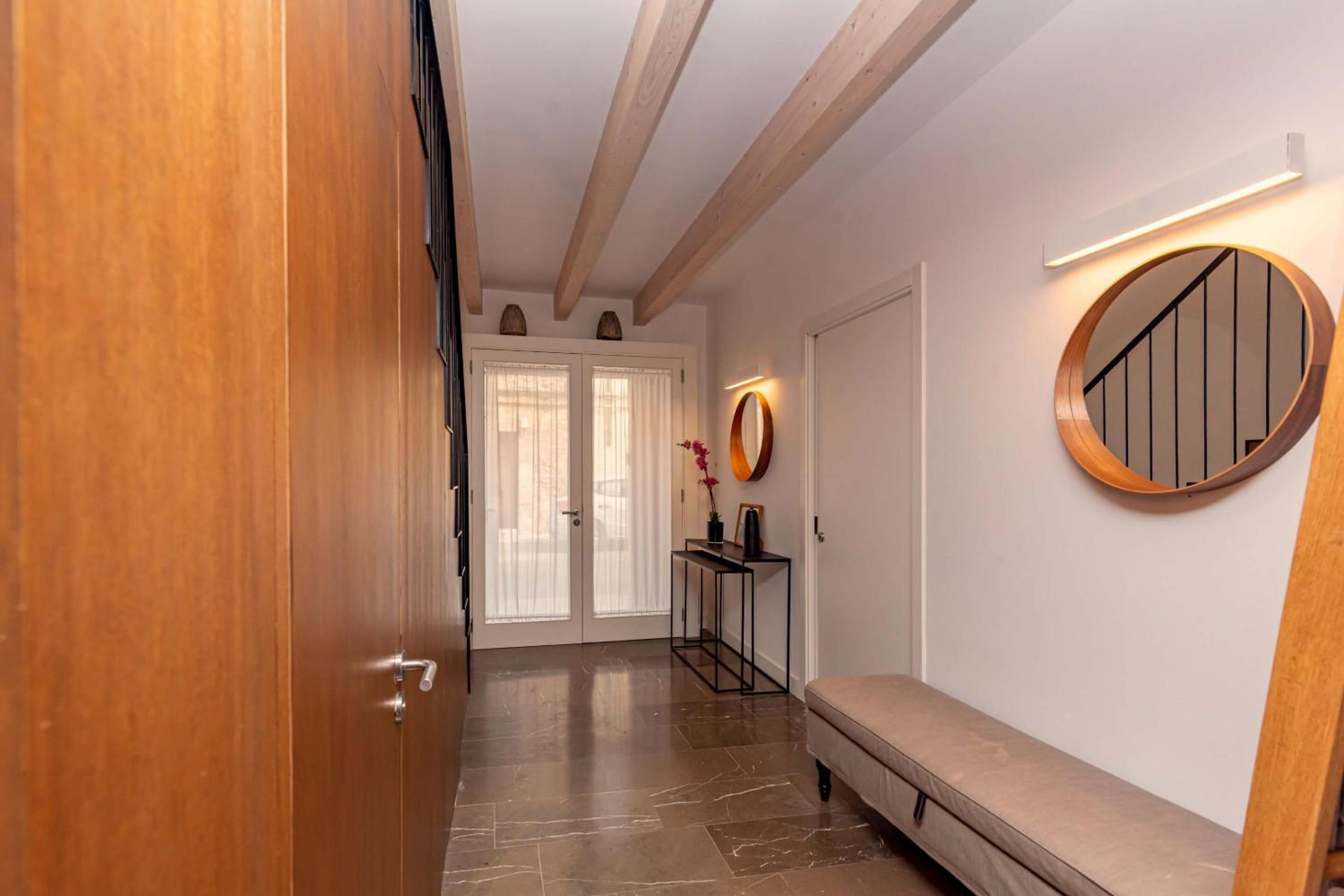 Villa Roser Vell by Sealand Villas view 3
