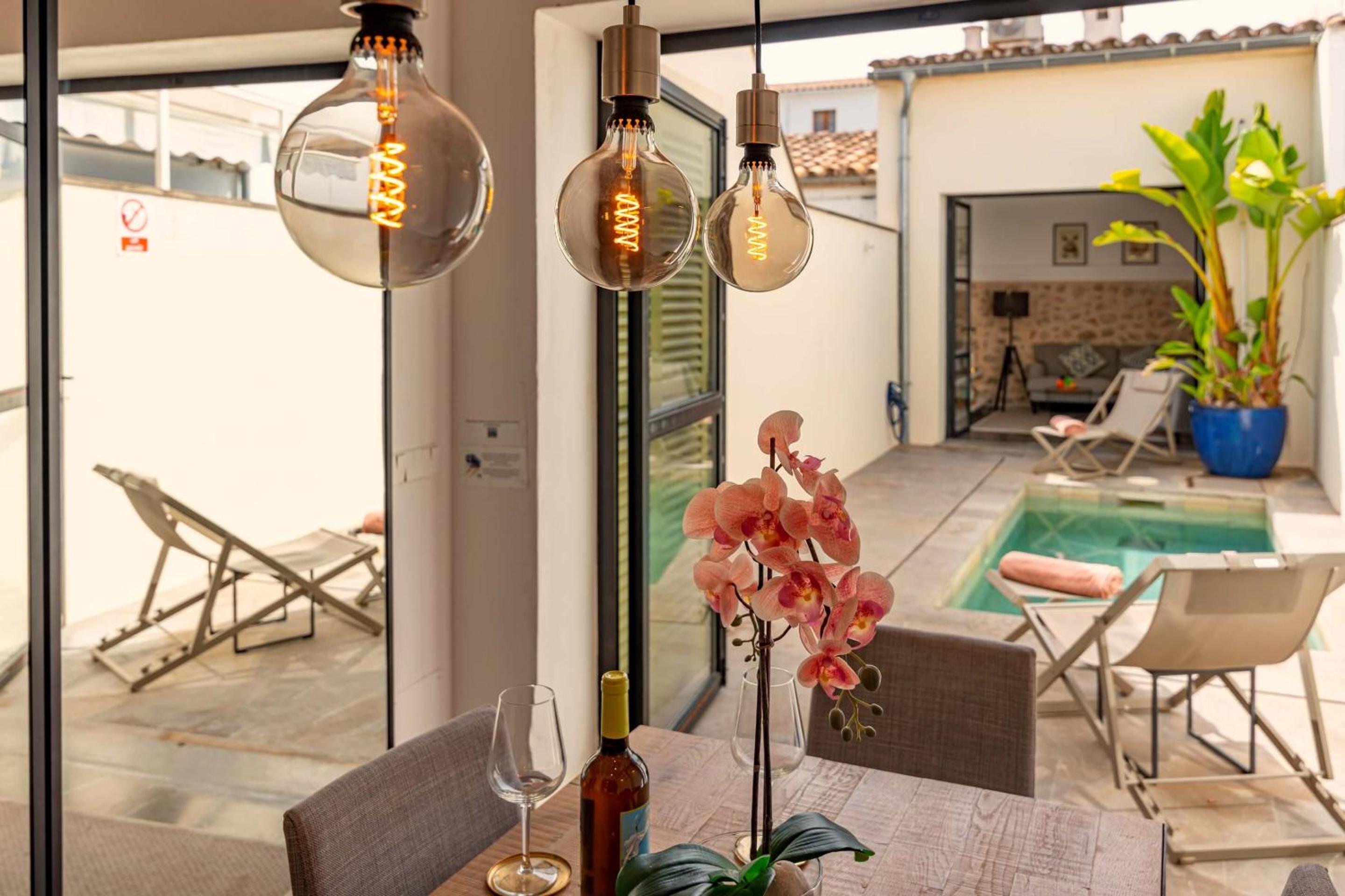 Villa Roser Vell by Sealand Villas view 4