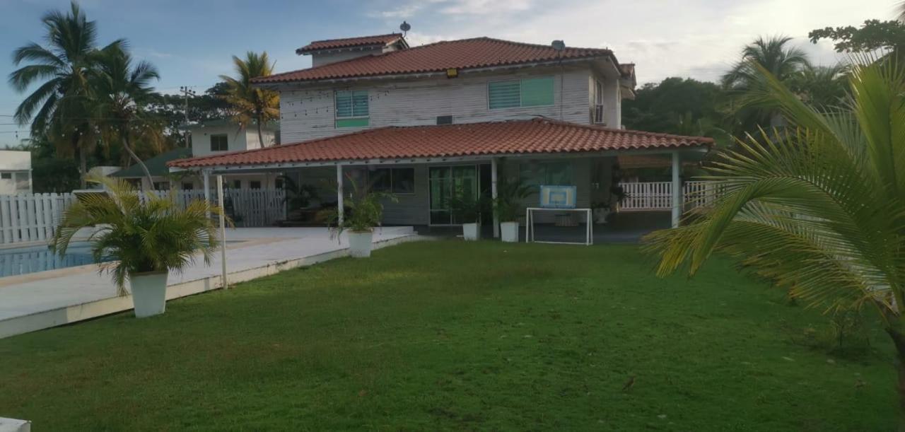 Aqua Marina Resort