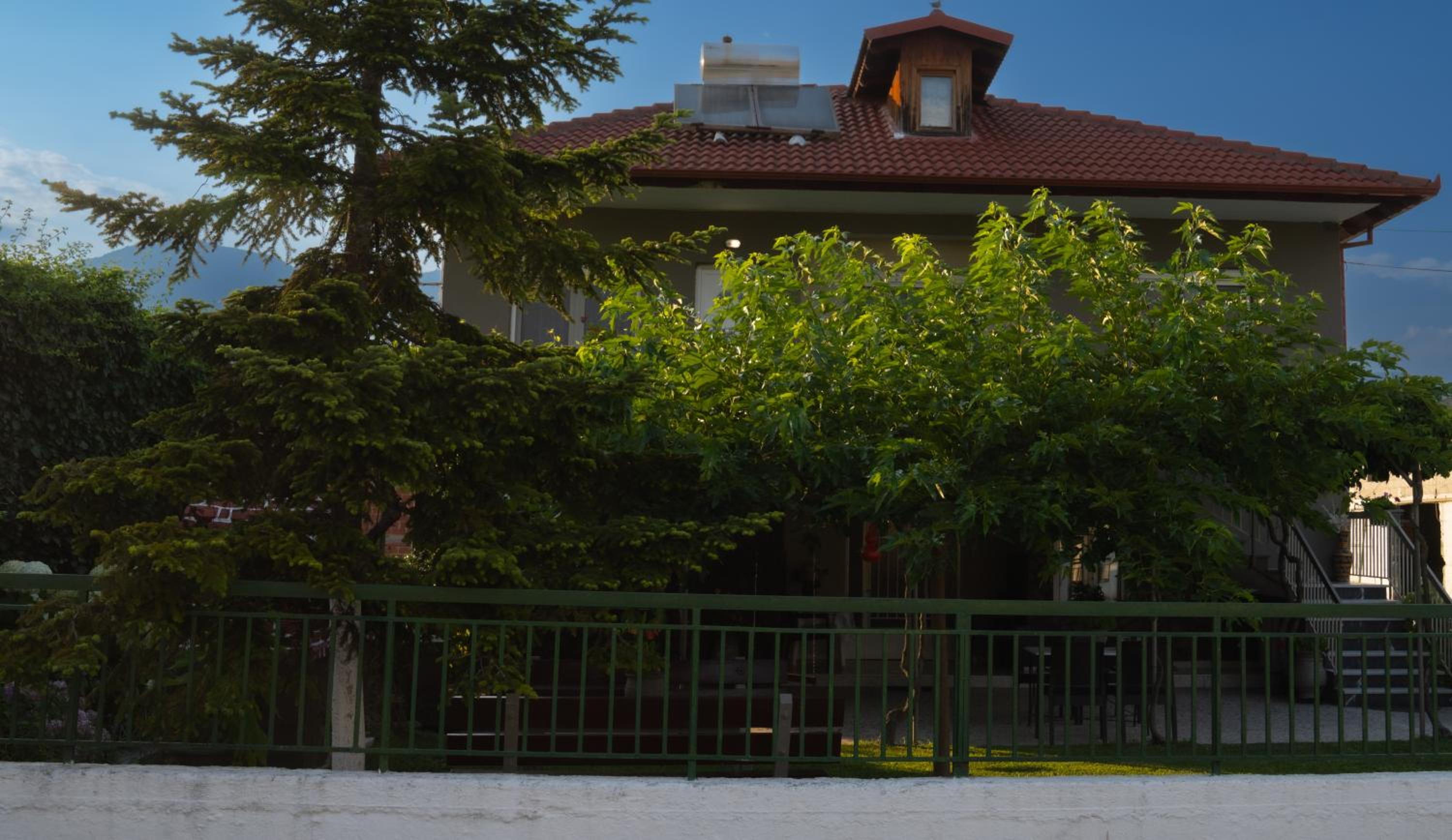 Xrysa's House