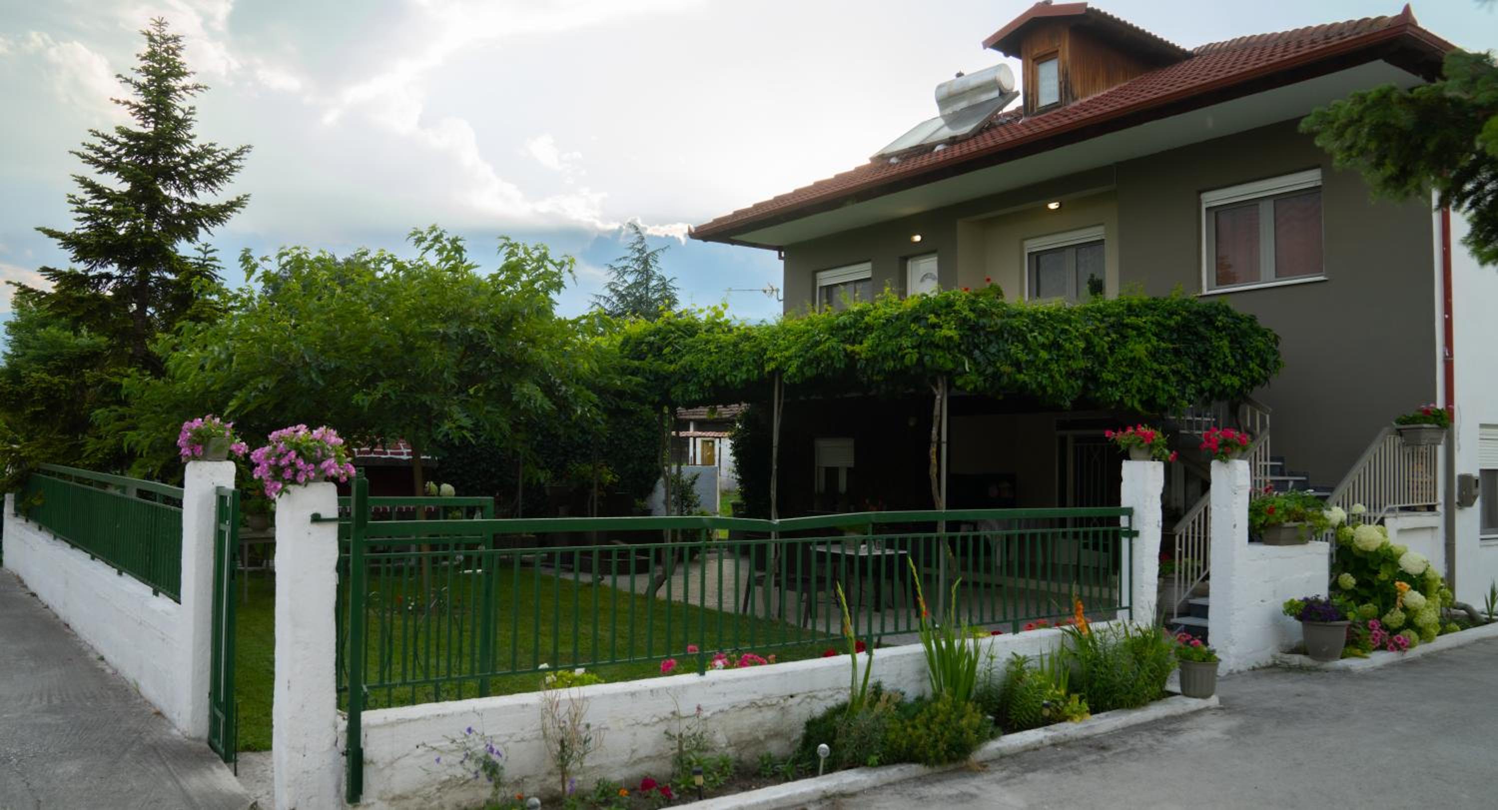 Xrysa's House