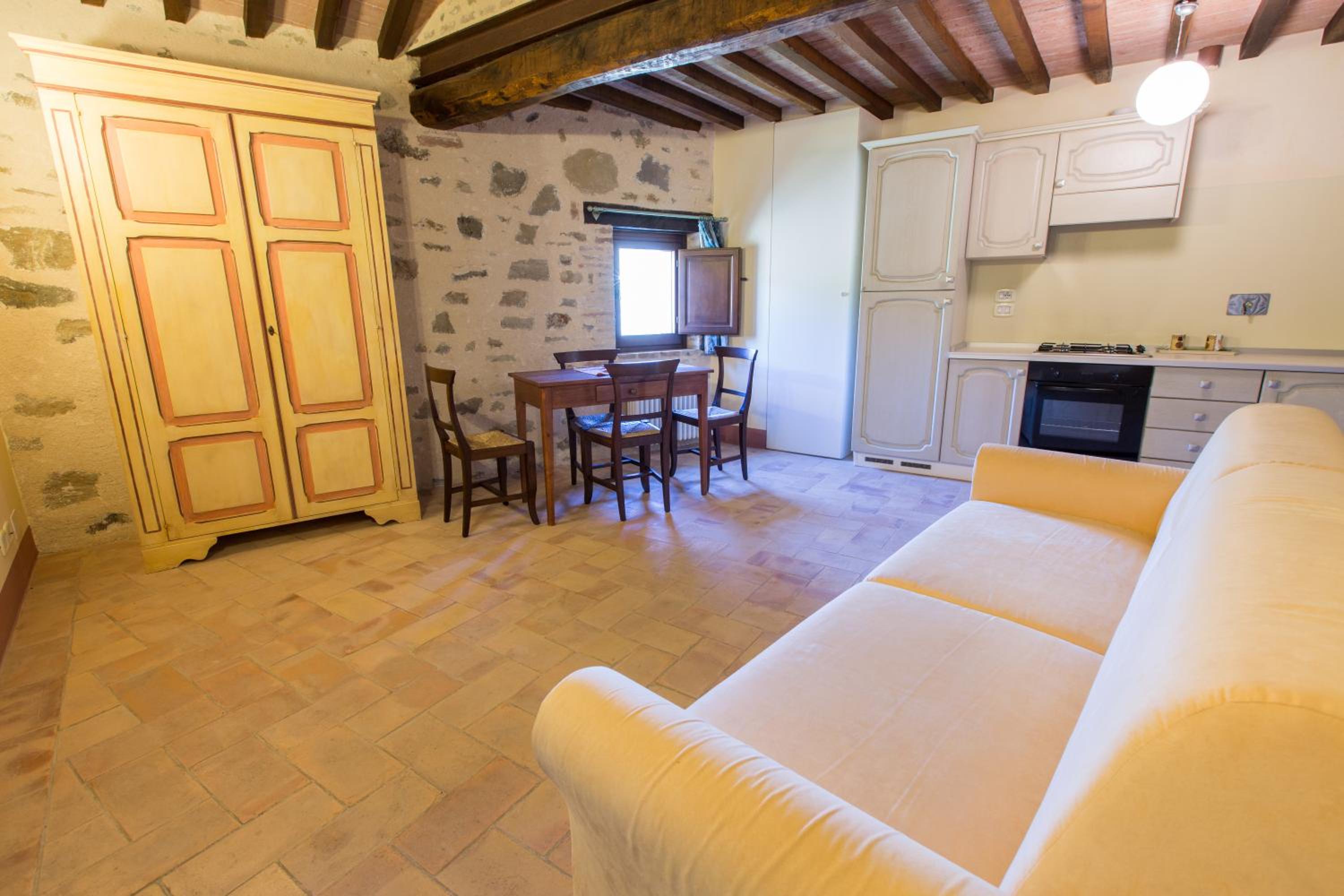 Borgo Colognola - Dimora Storica