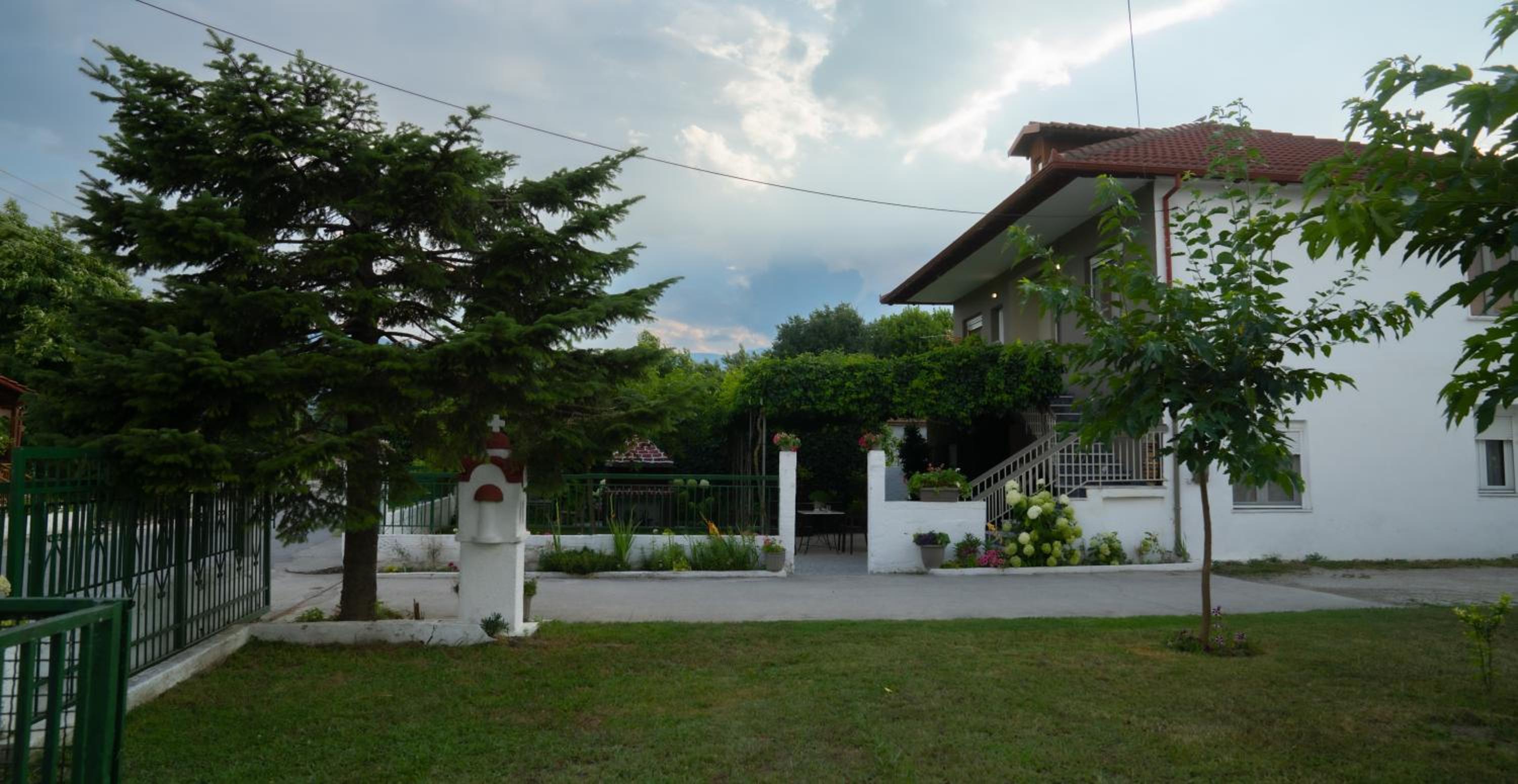 Xrysa's House
