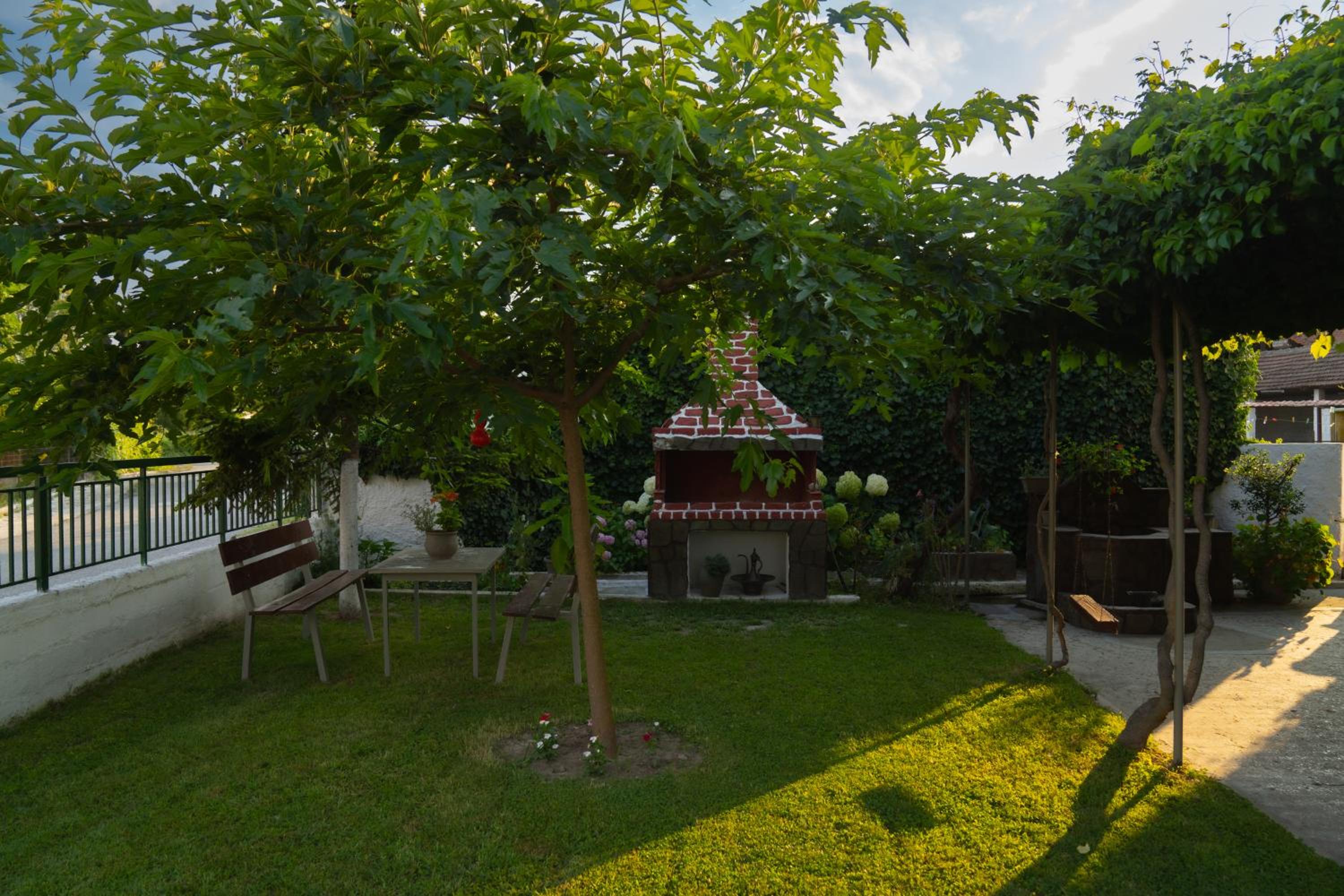 Xrysa's House