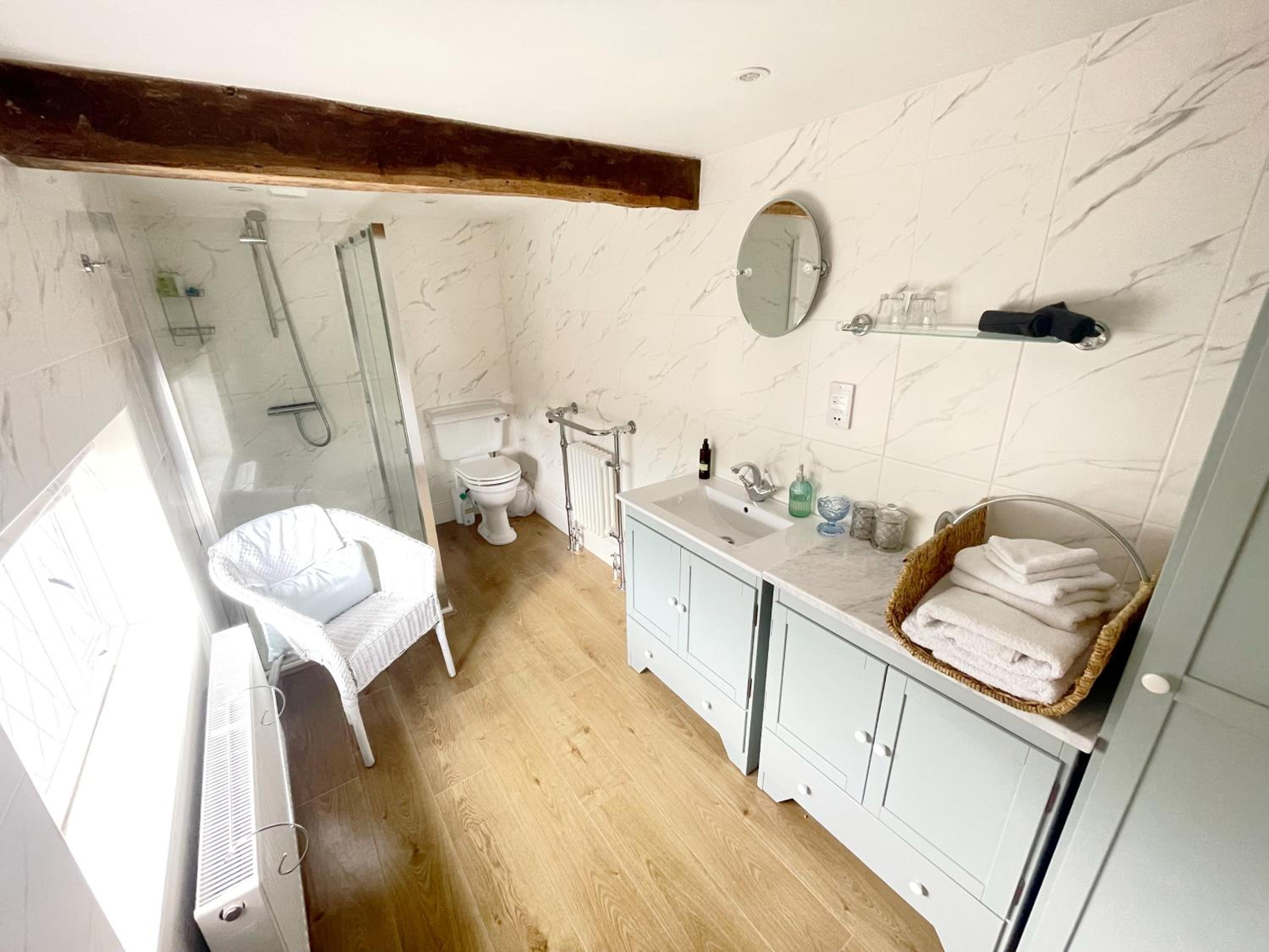 Eagle House - Award Winning B&B and Apartment