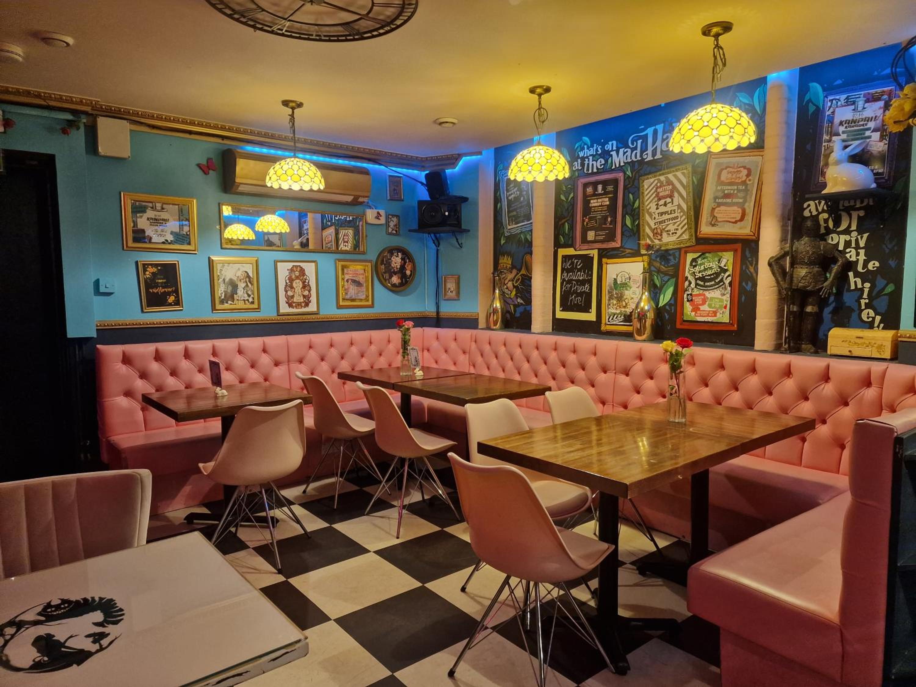 Oxford Vacations - The Mad Hatter's Guestrooms - Property Image 22