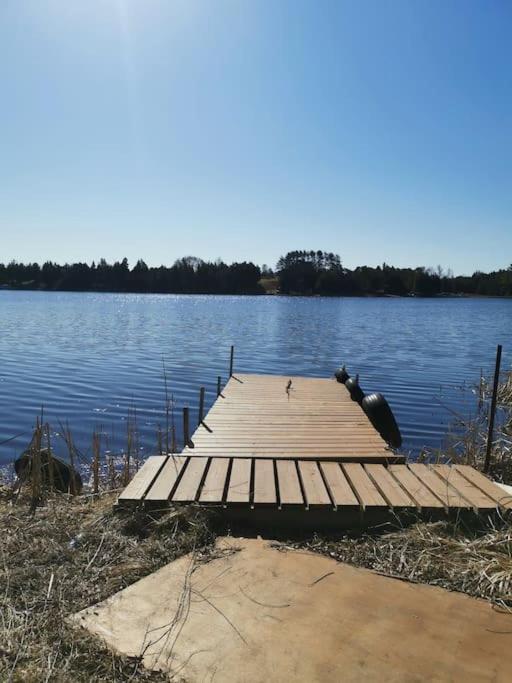 Pigeon Lake Cottage