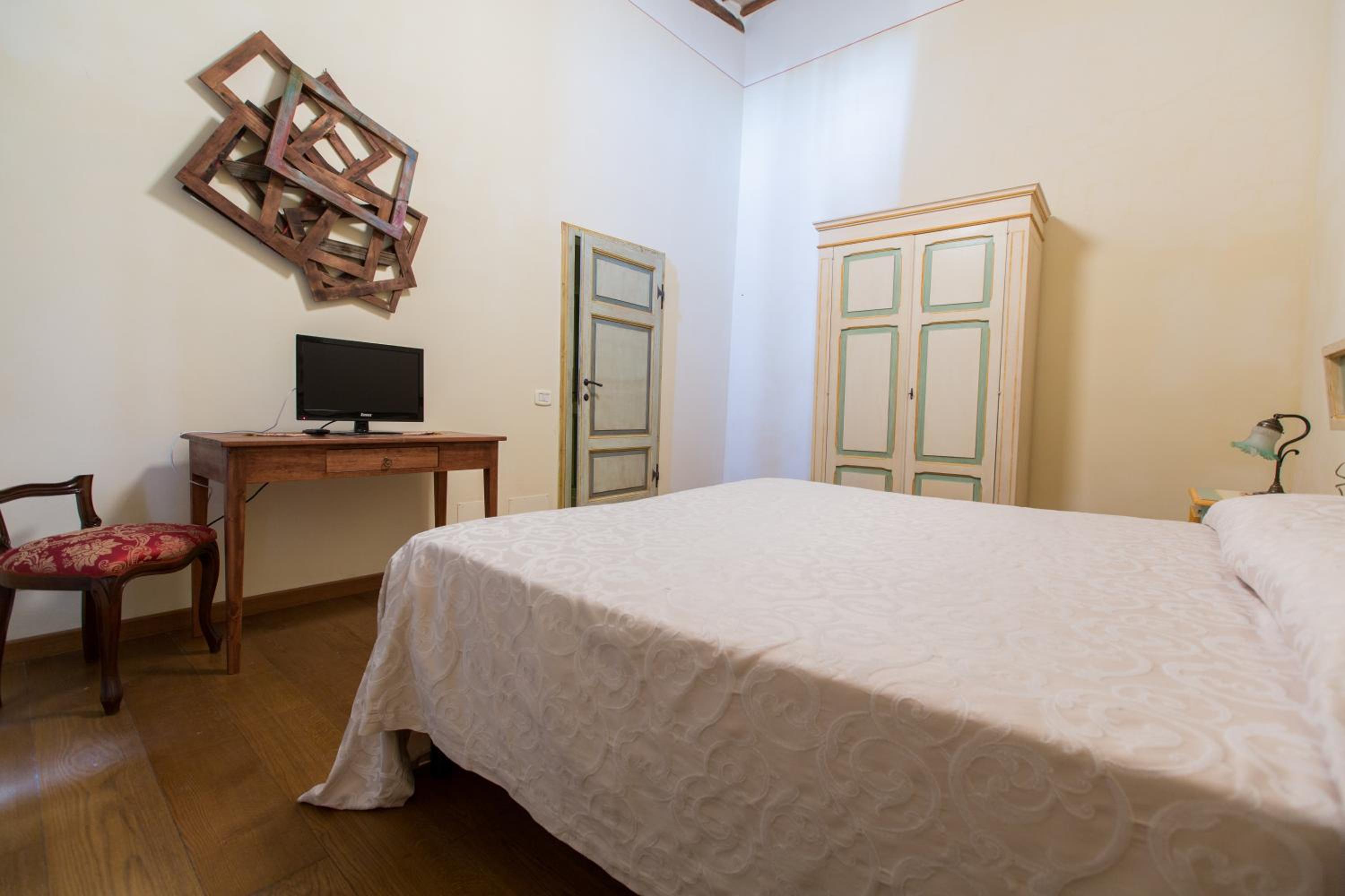 Borgo Colognola - Dimora Storica