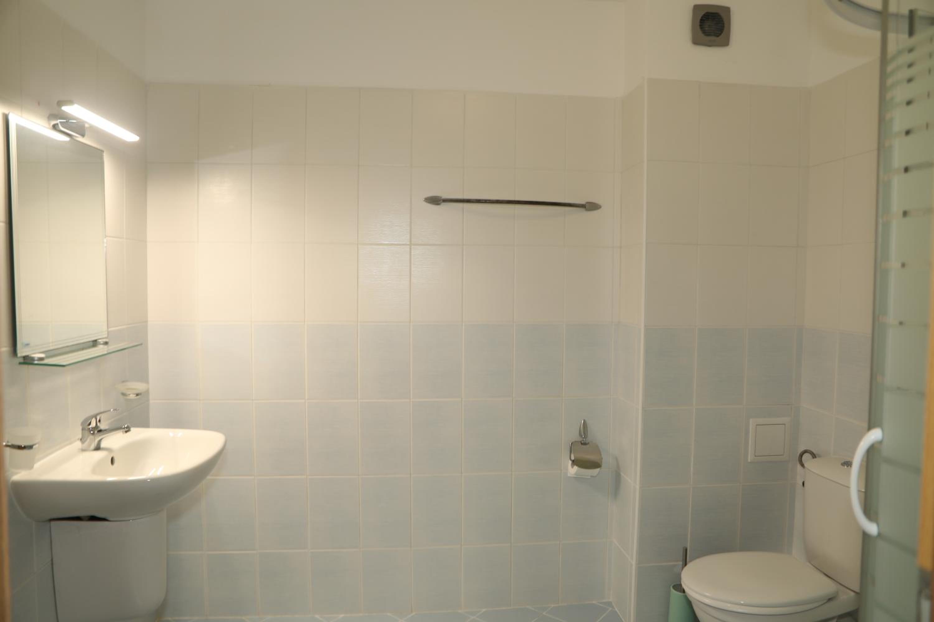Luxury First Line apartment with pool and sea view in complex Oazis