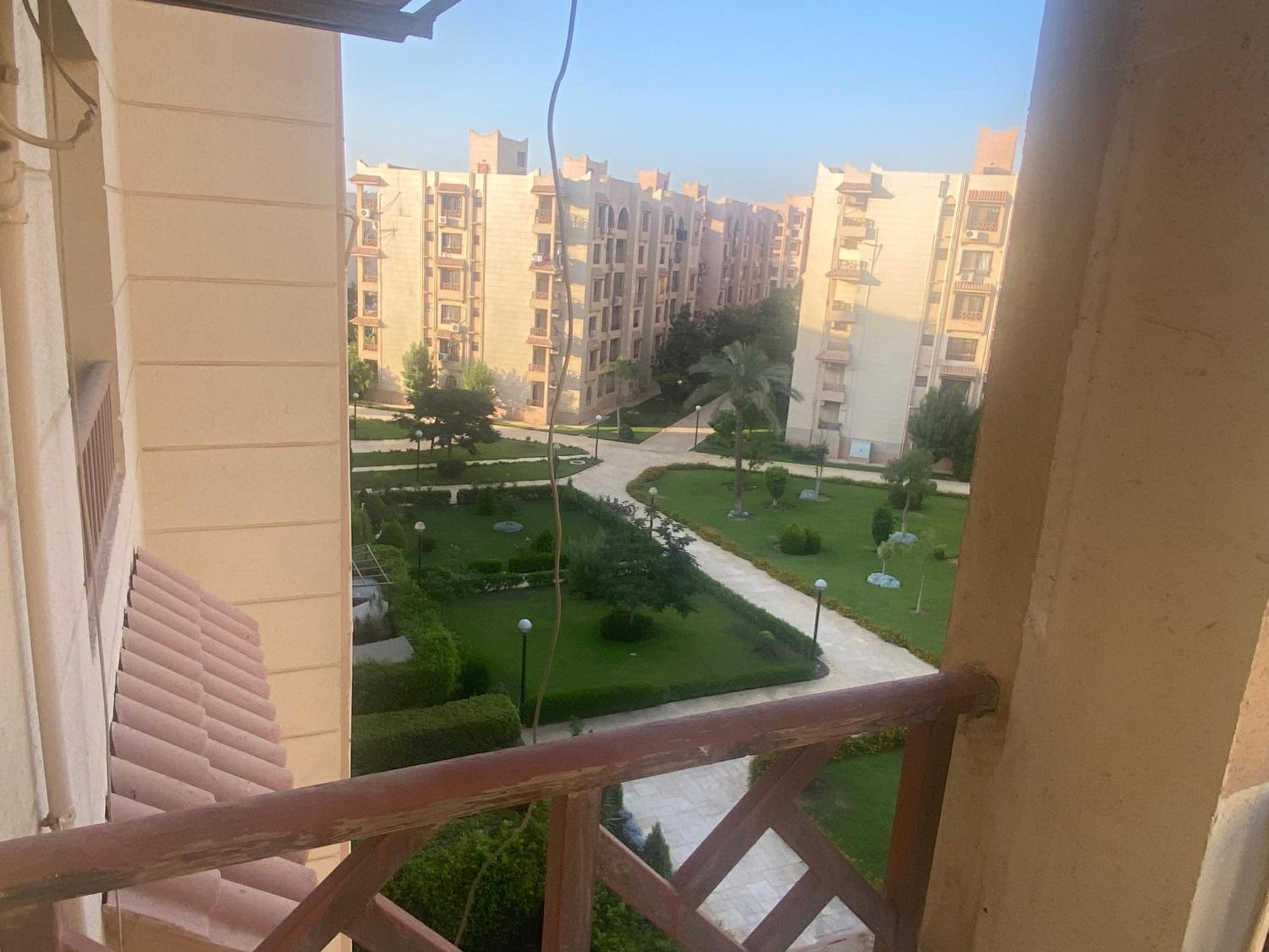 Fabulous 4 bedroom apartment in Rehab City, Cairo