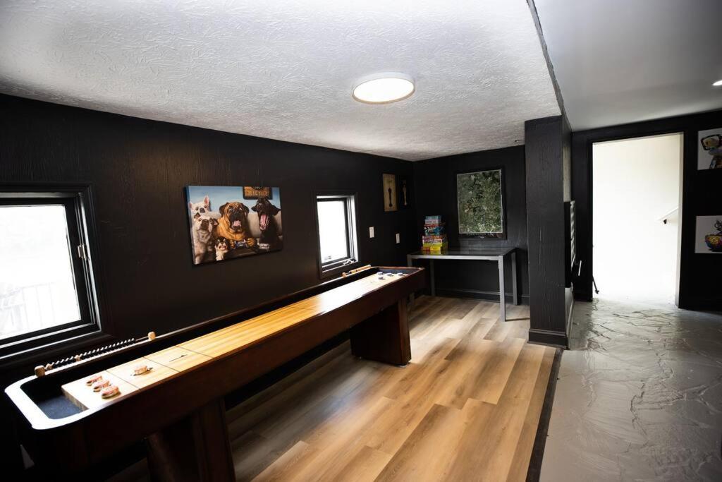 Paradise Key - Property Image 2
