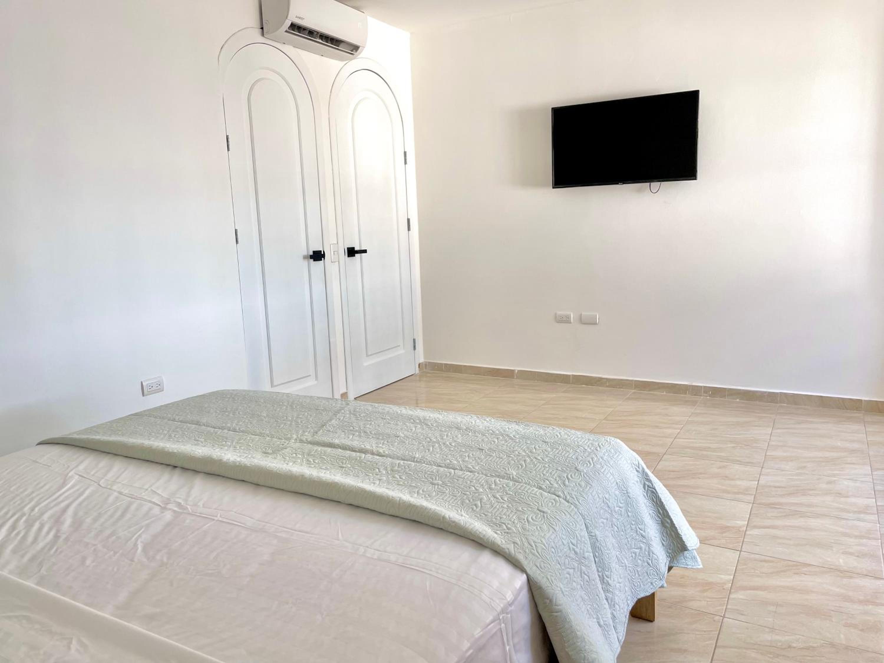 Beautiful 2 bedroom, pool, beach view 2