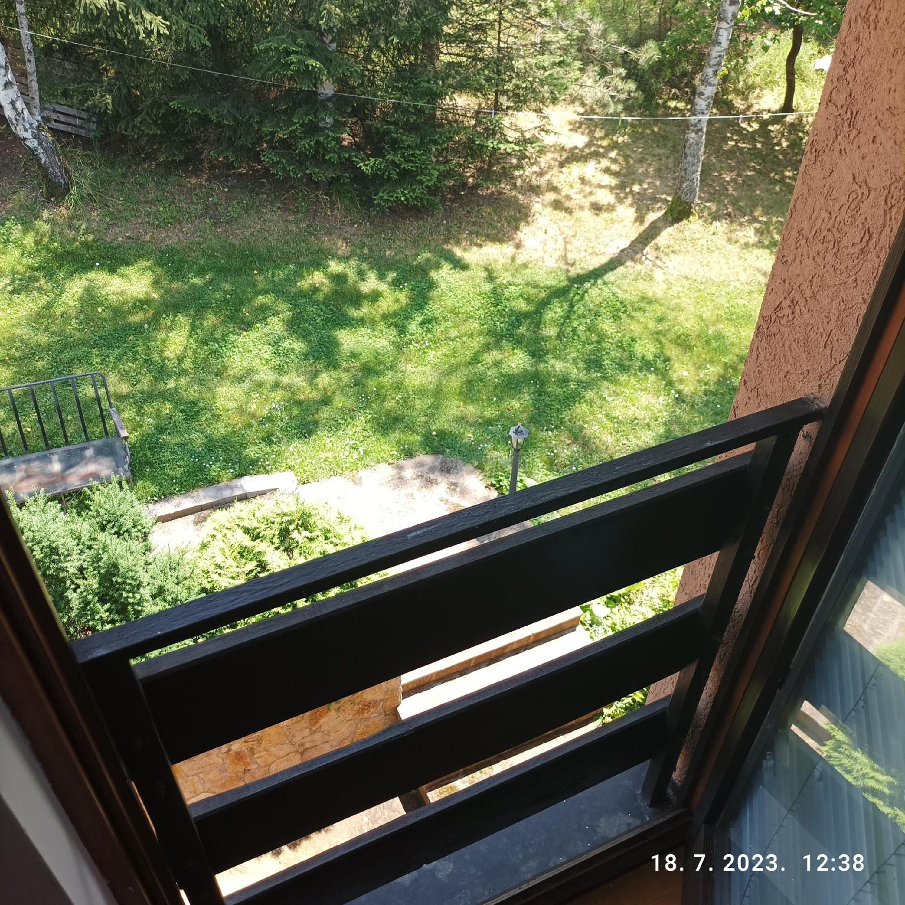 Photo 38