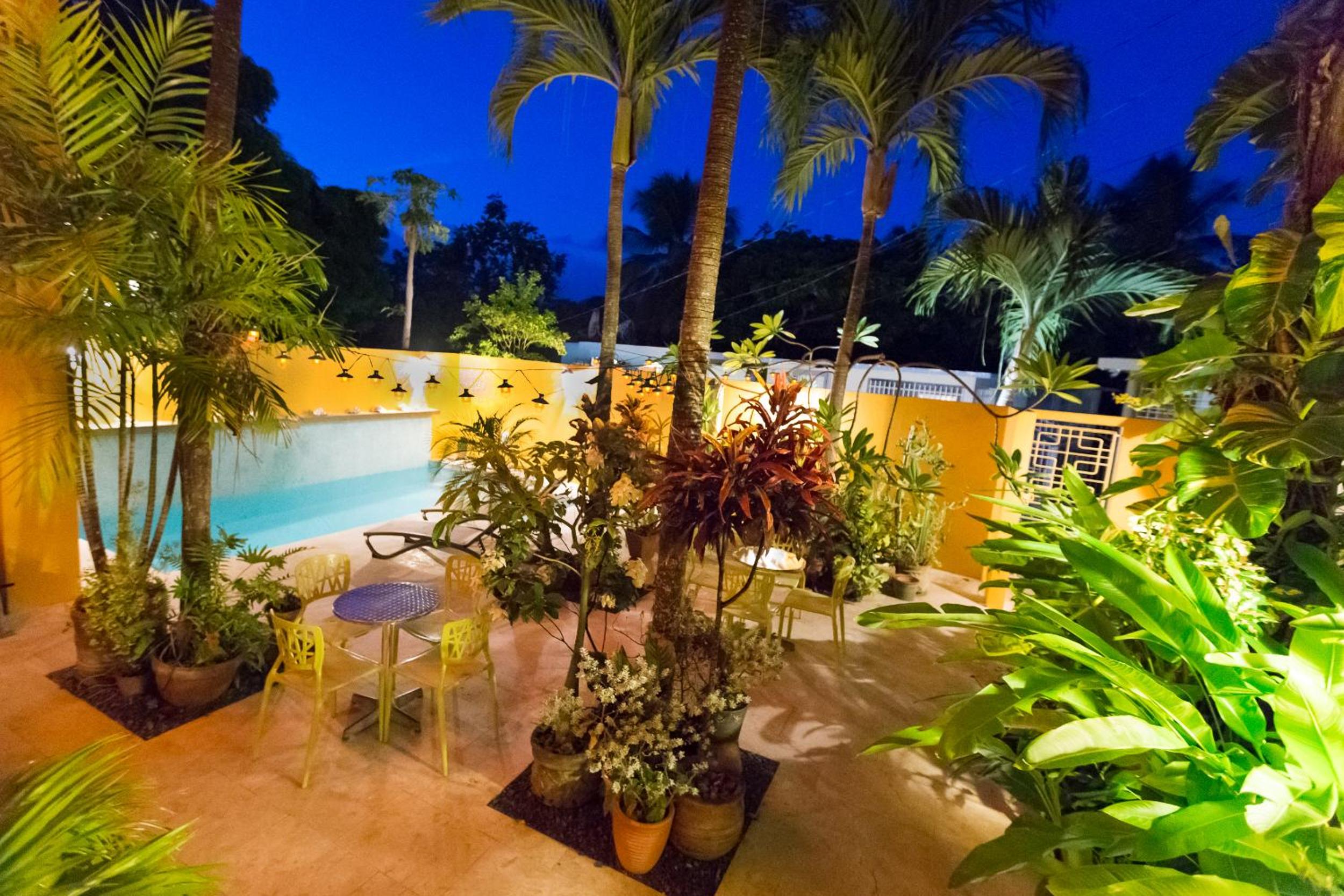 Casa de Amistad Guesthouse