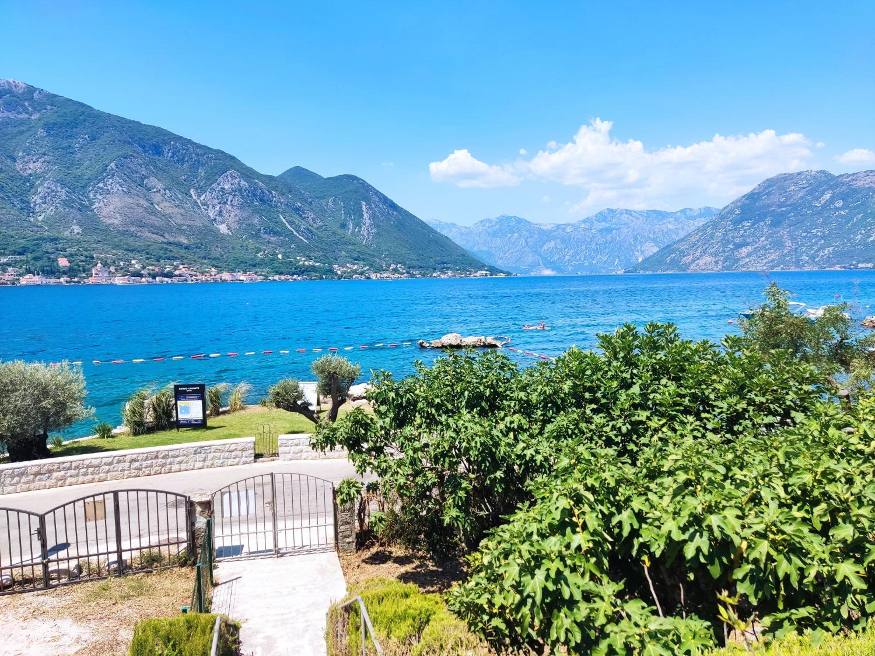 Trinity Apartment Seafront view 5