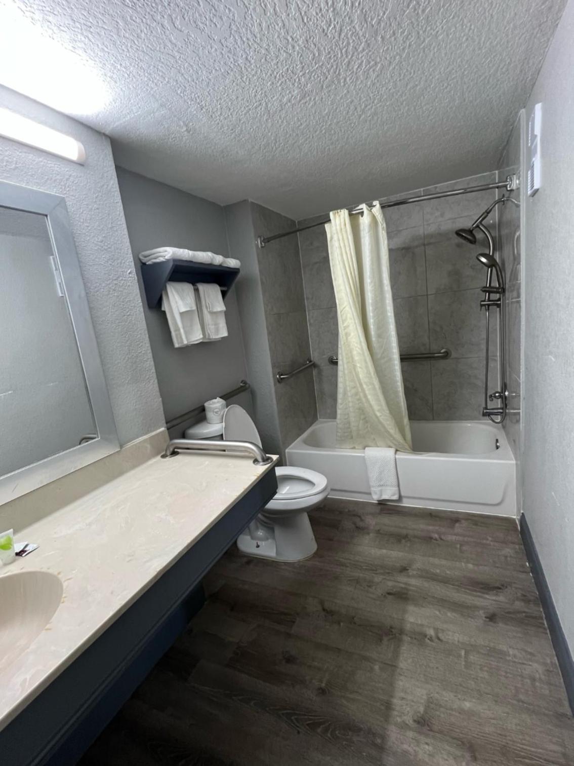 Rodeway Inn New Port Richey, Billede 7