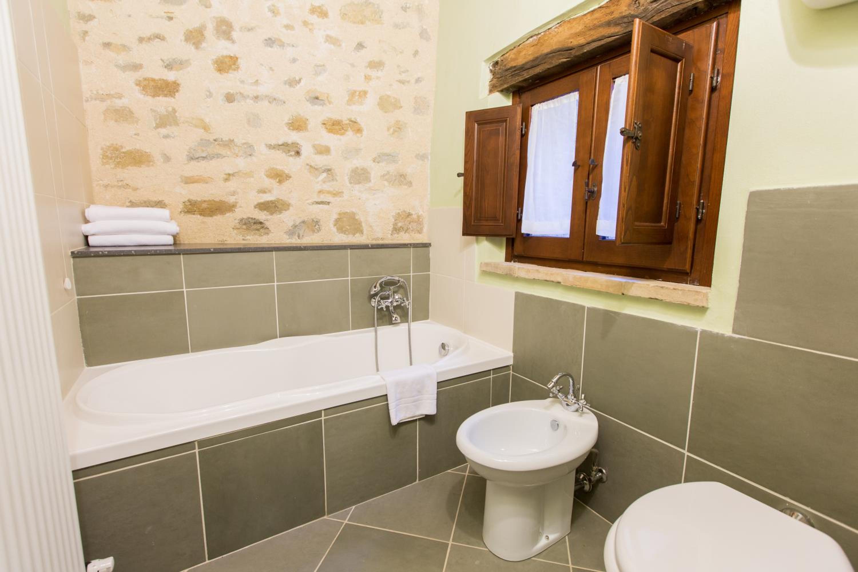 Borgo Colognola - Dimora Storica