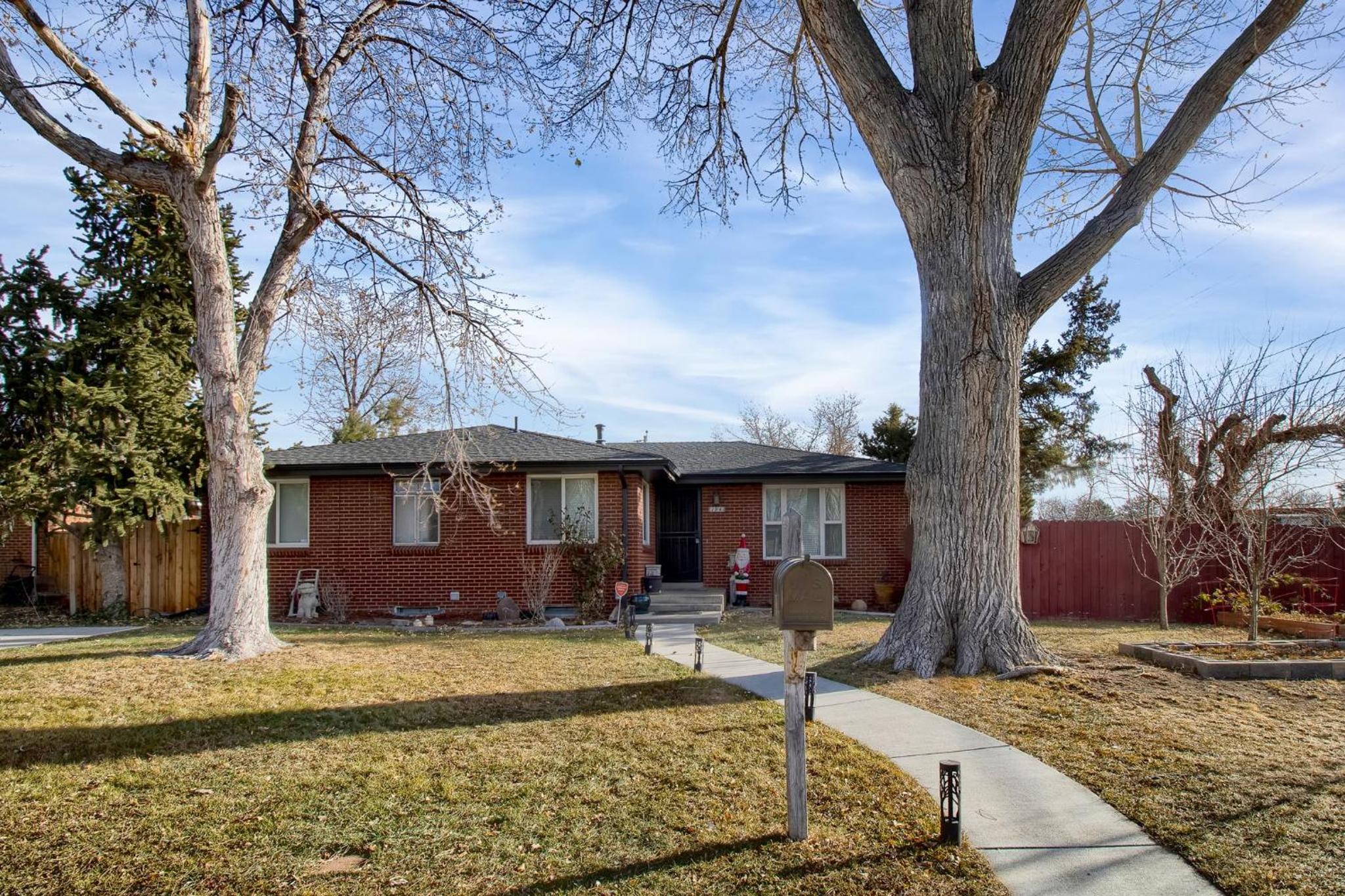 Denver Vacations - The Gem of Lakewood! - Property Image 1