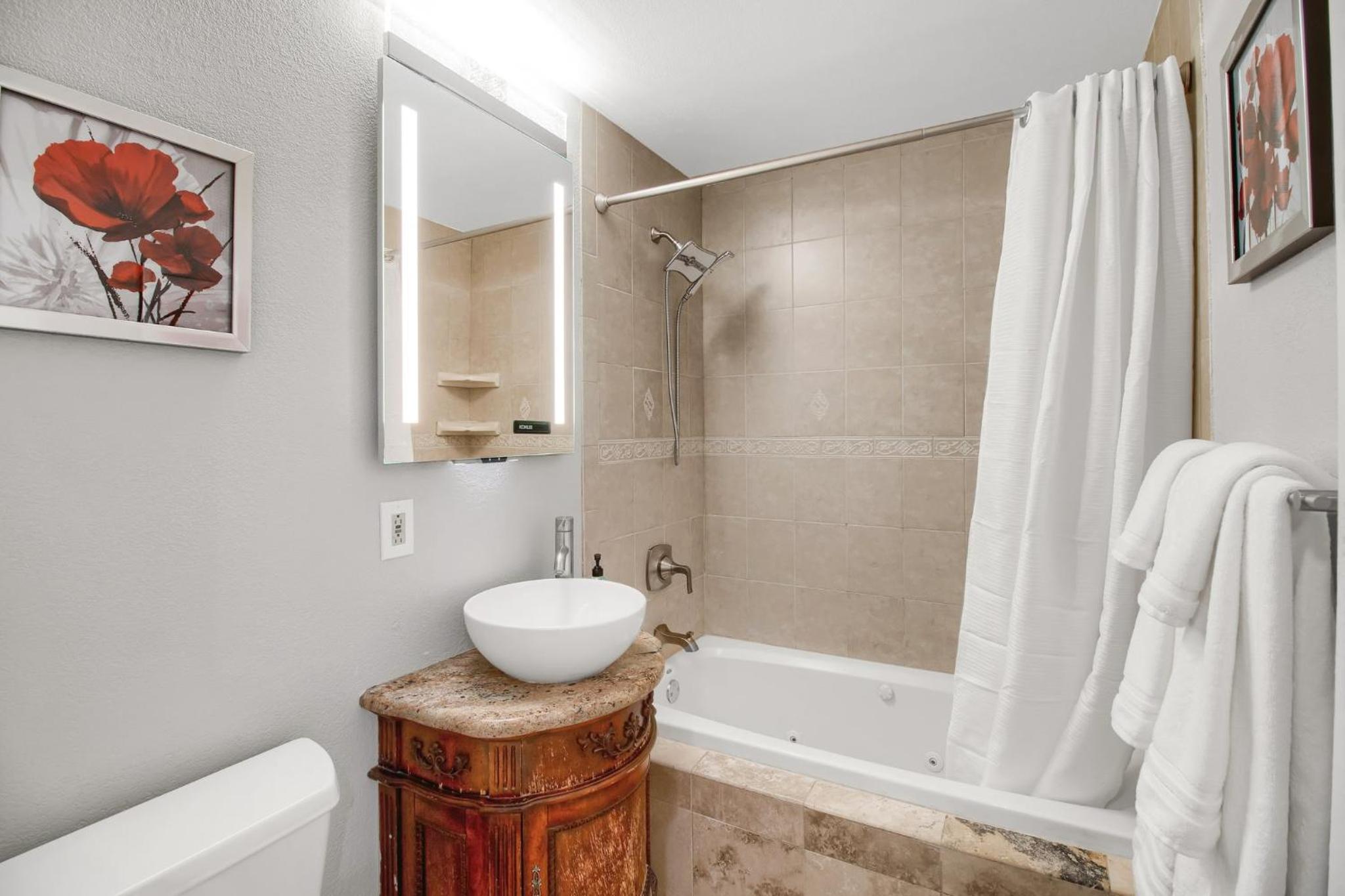 The Gem of Lakewood! - Property Image 47