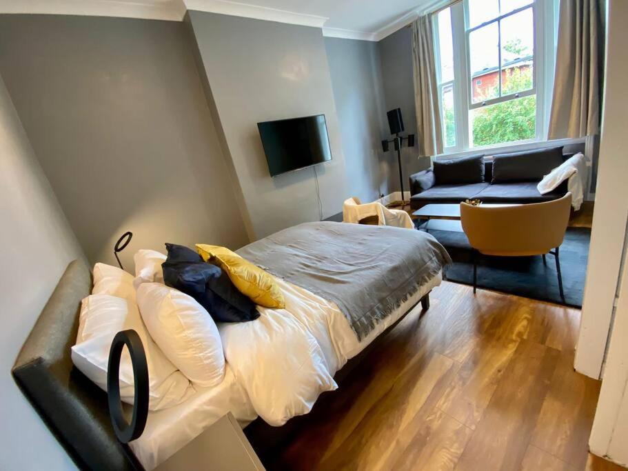 Stylish Studio near Regents Park n6