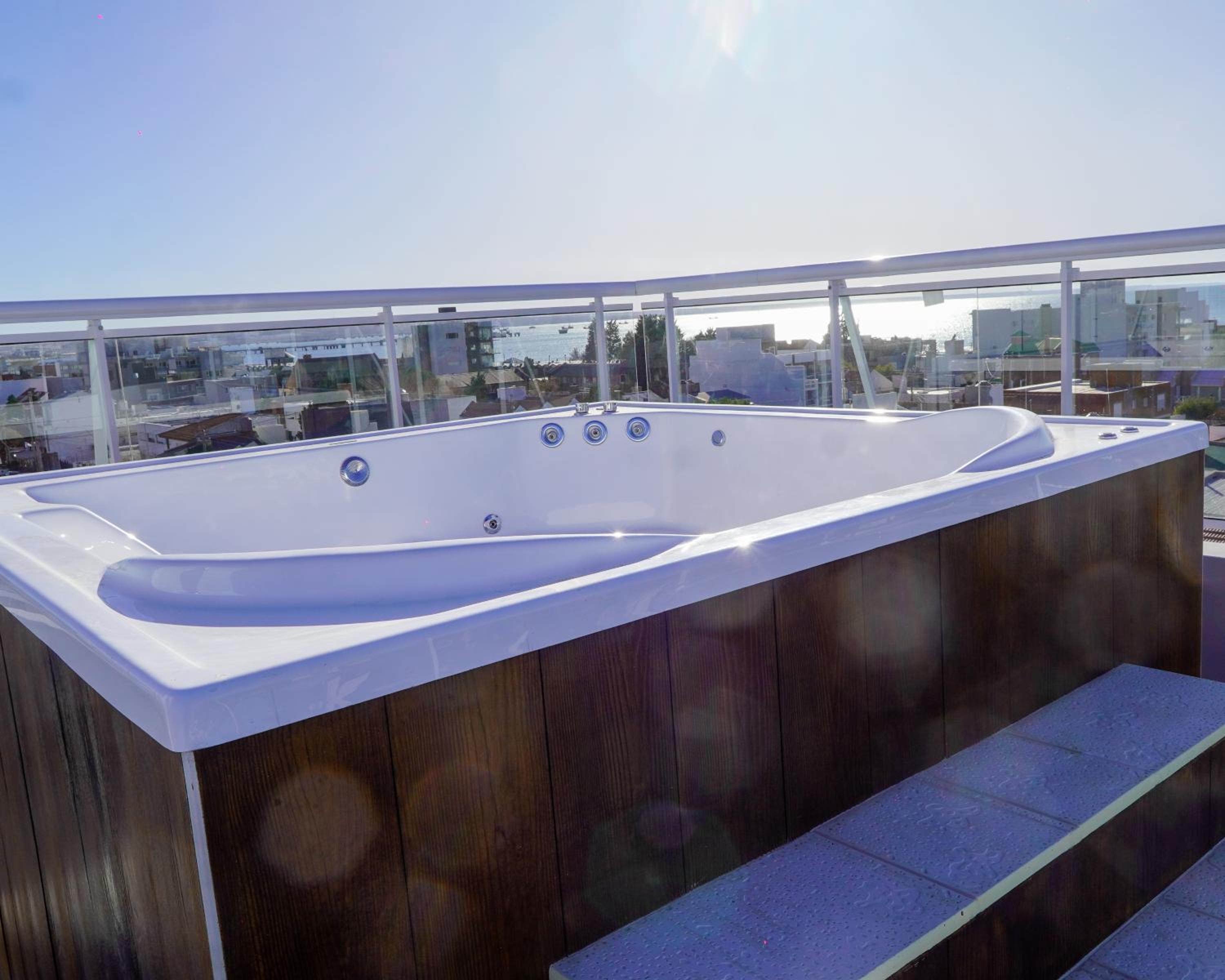 Ramada Residences by Wyndham Puerto Madryn CQ Parry