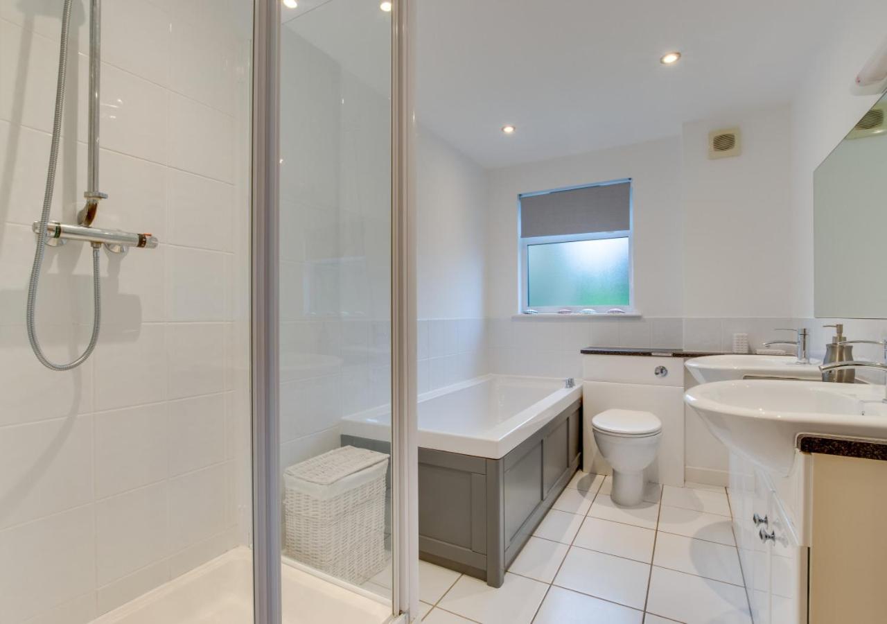 4 Bed in St Columb oc-p00433