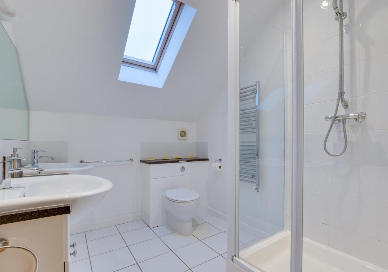 4 Bed in St Columb oc-p00433