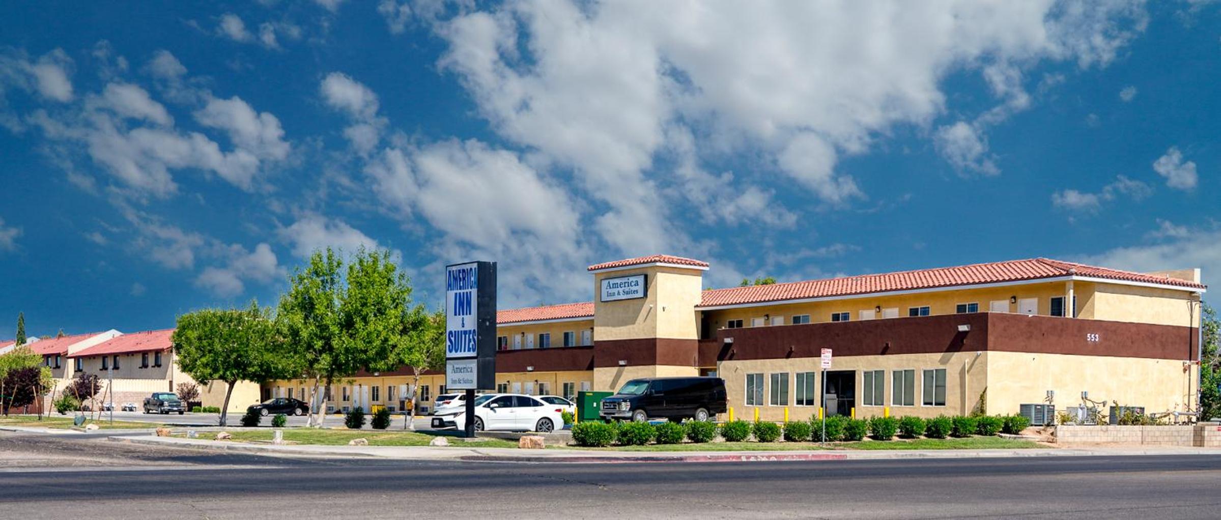 Ridgecrest Vacations - America Inn  Suites - Property Image 15