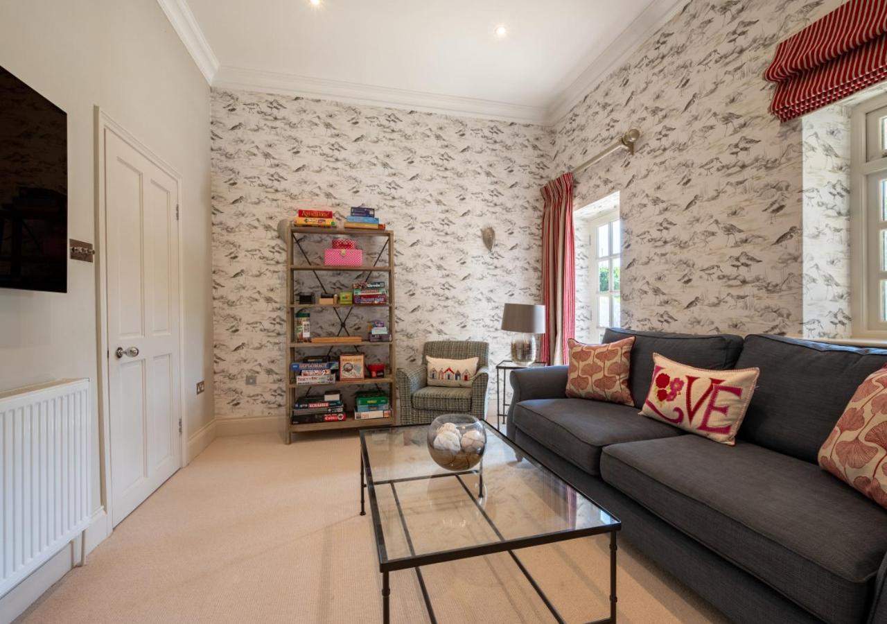 5 Bed in Orford oc-pav