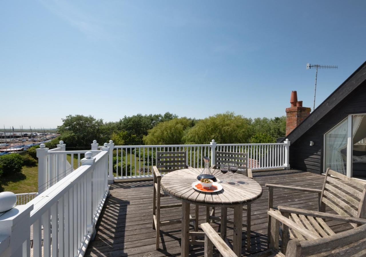 5 Bed in Orford oc-pav