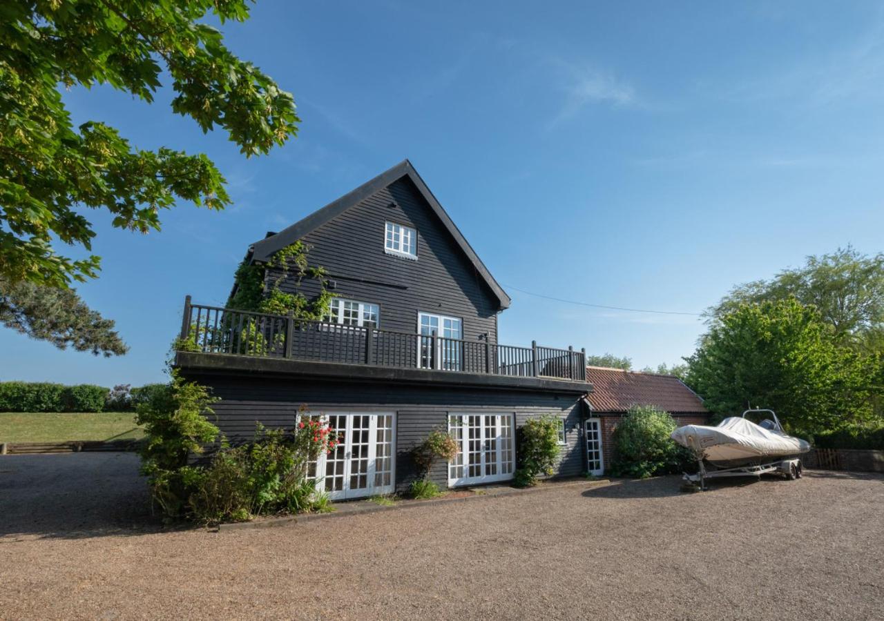 5 Bed in Orford oc-pav