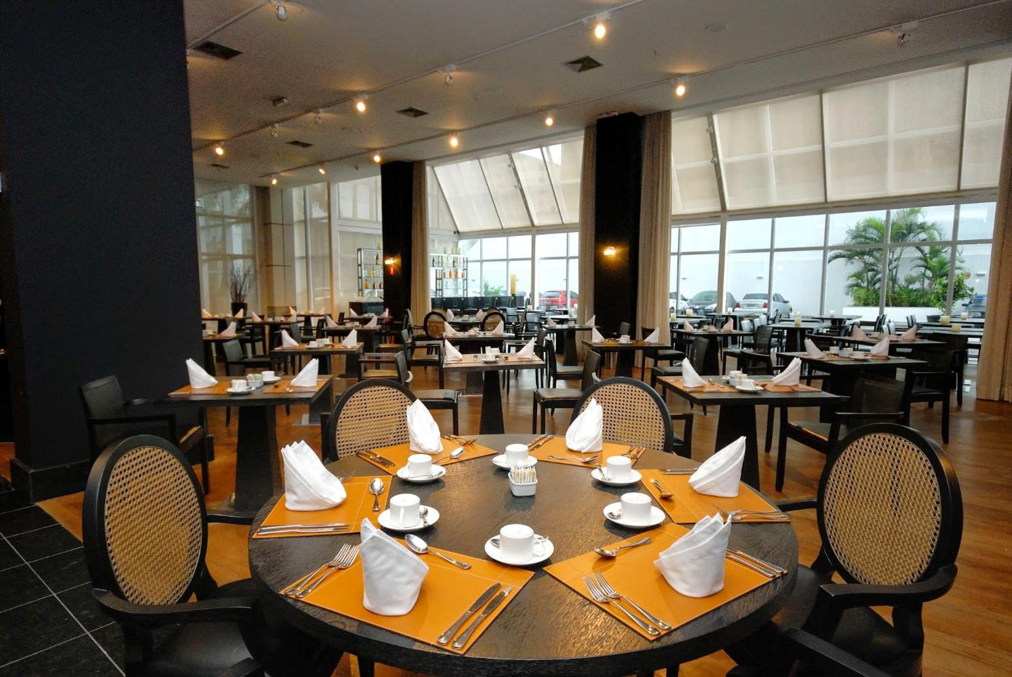 Vitoria Vacations - Golden Tulip Porto Vitoria - Property Image 6