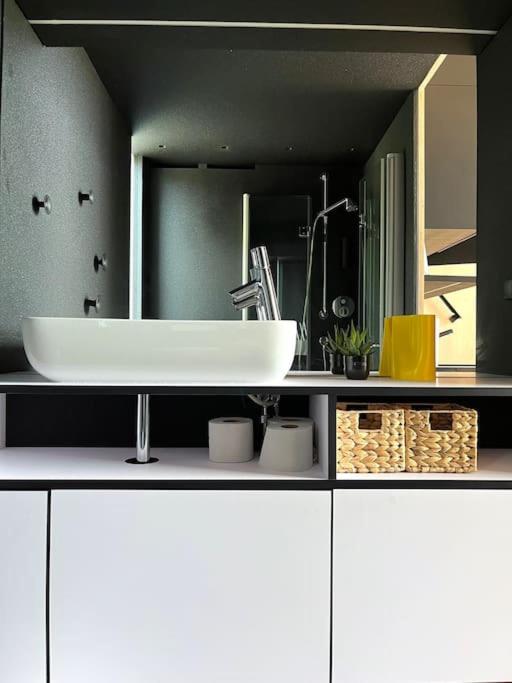KODA Concrete villa by the river with sea view