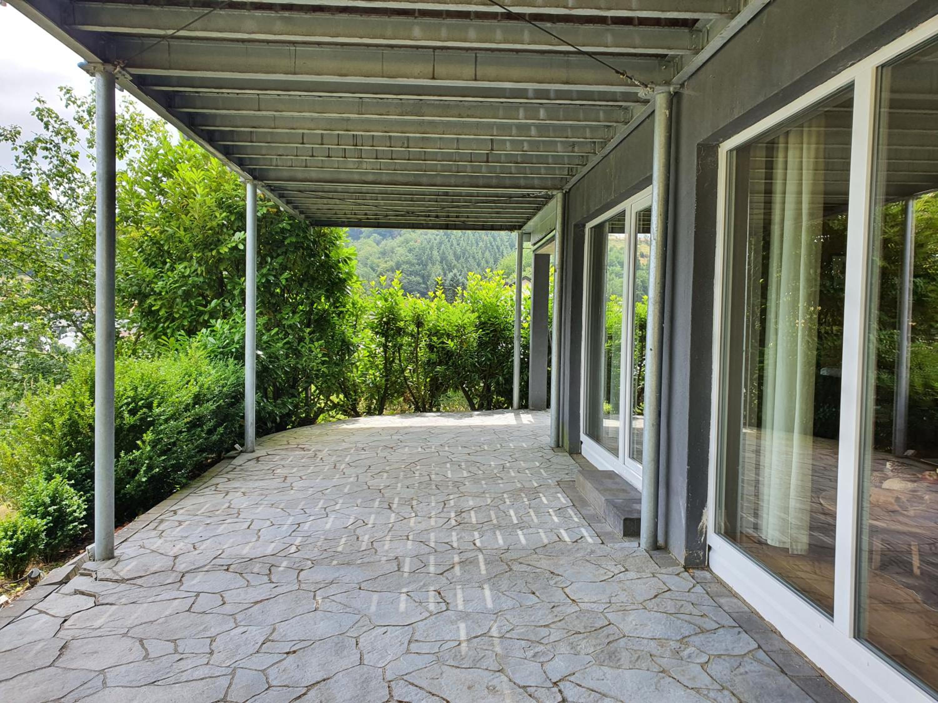 Romantic and Cosy Studio with Lake View in Meerfeld Eifel Region