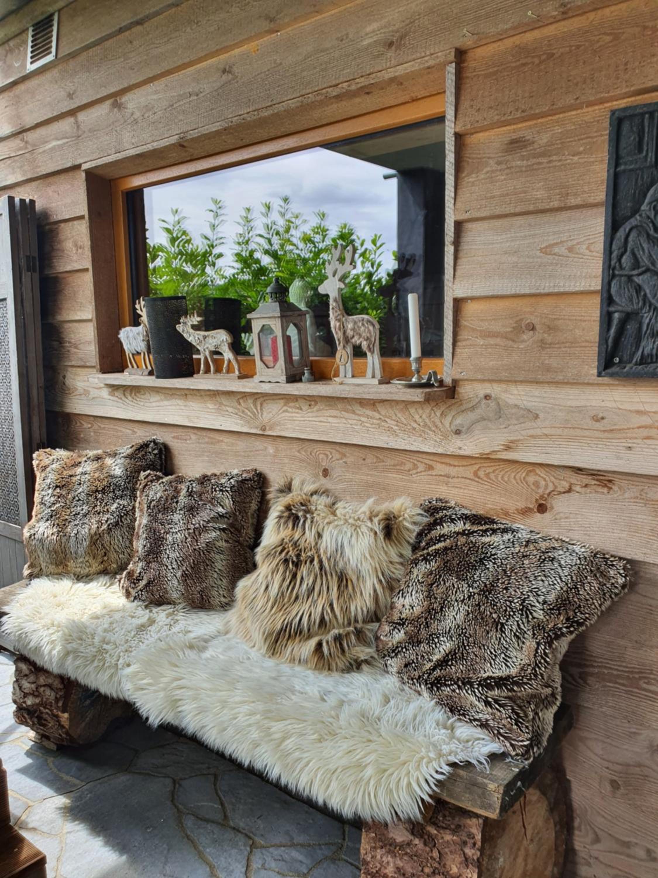 Romantic and Cosy Studio with Lake View in Meerfeld Eifel Region