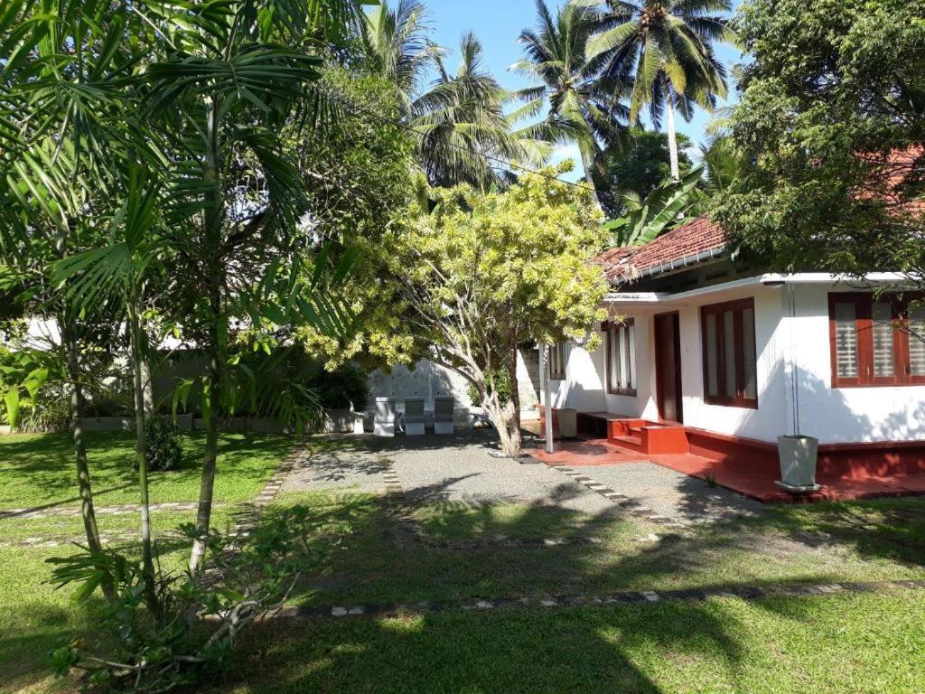 Villa Lagoonedge view 2