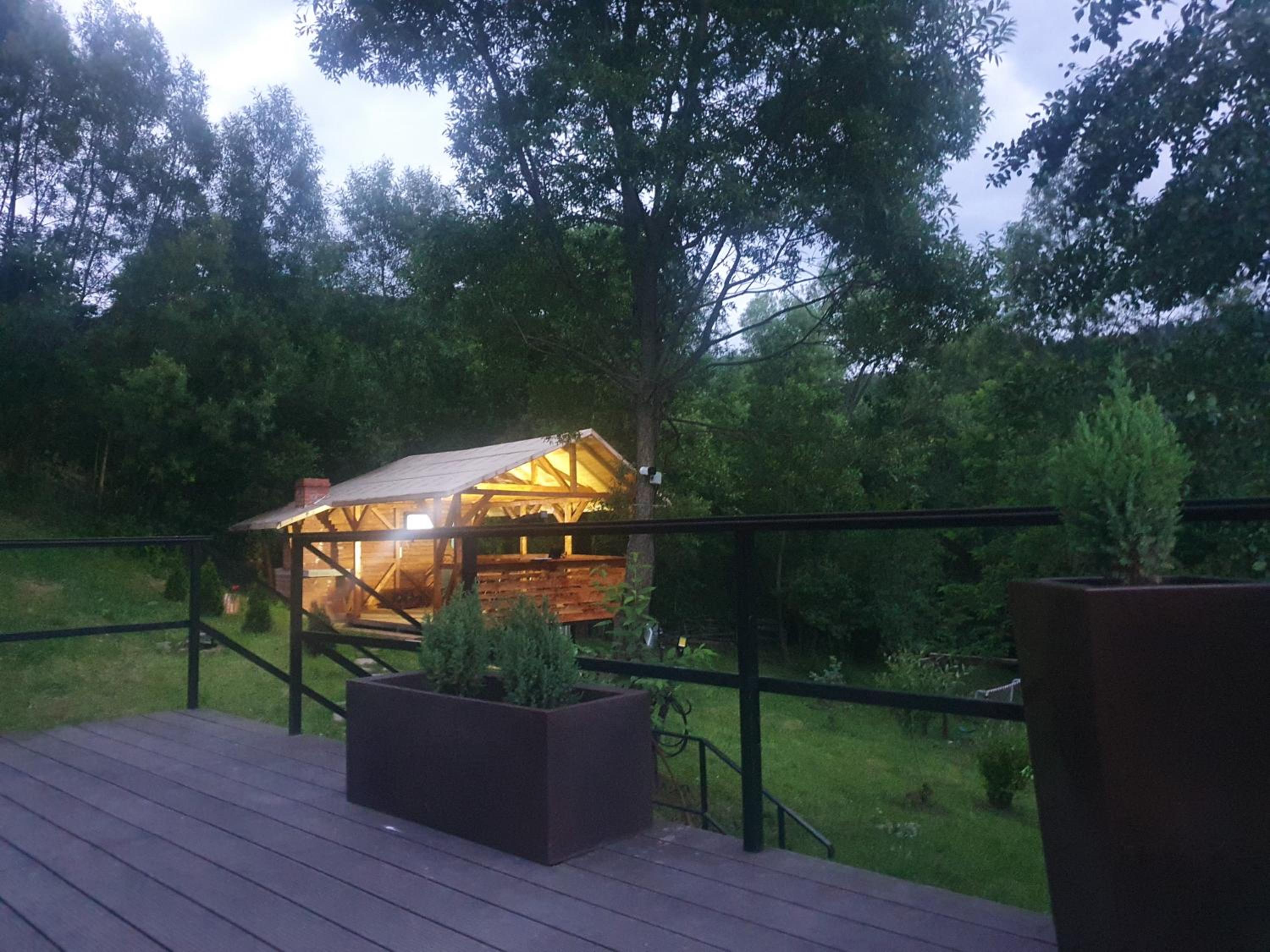 Forest House Doftana
