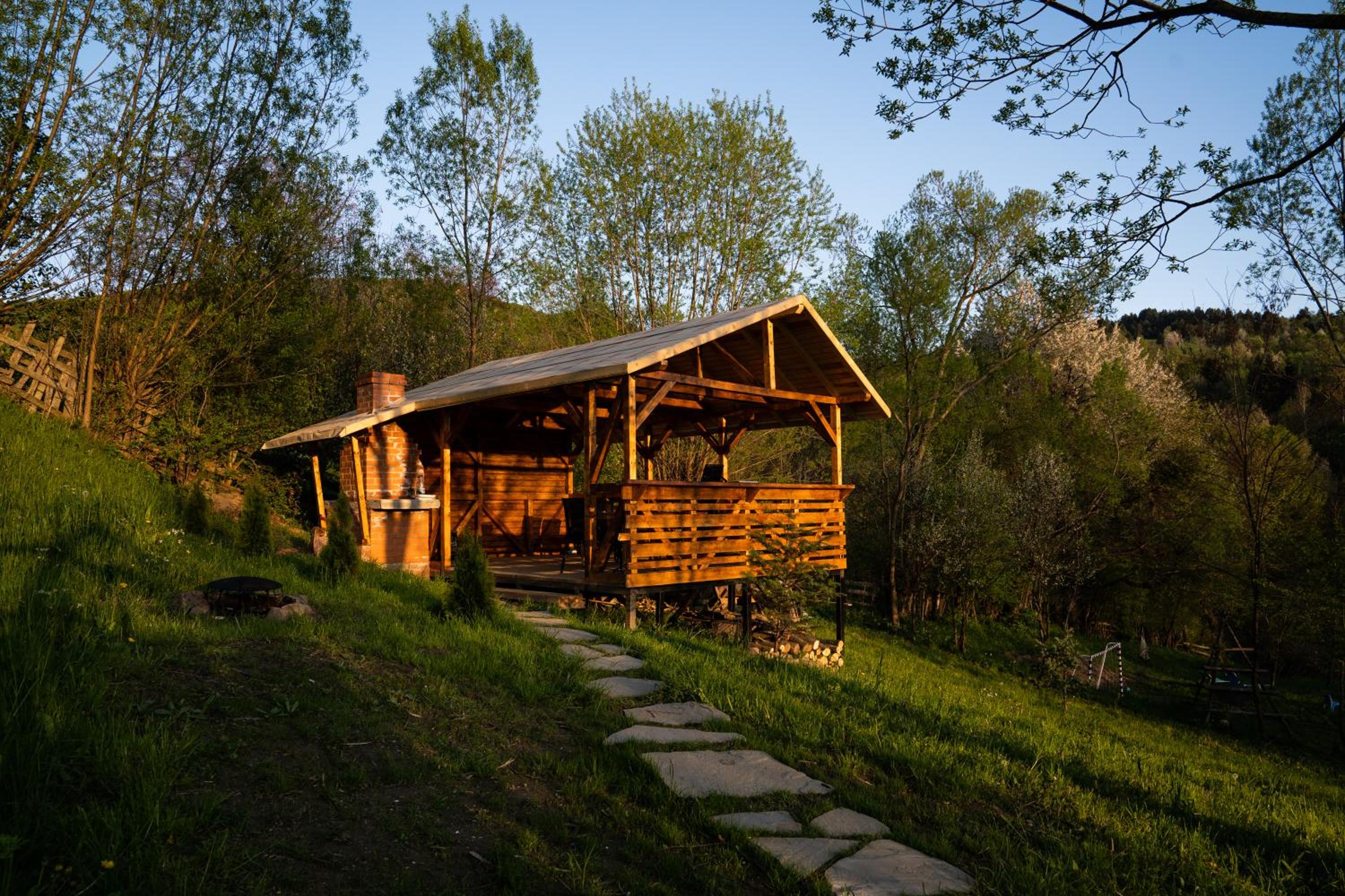 Forest House Doftana