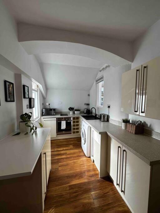 Family Studio-flat near Regents Park n1