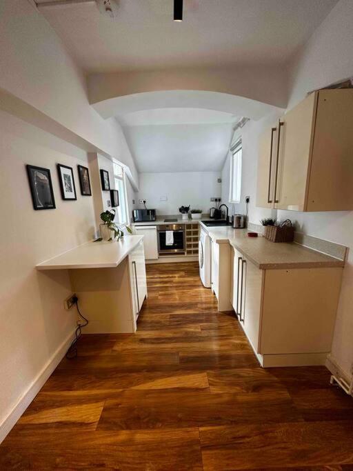 Family Studio-flat near Regents Park n1