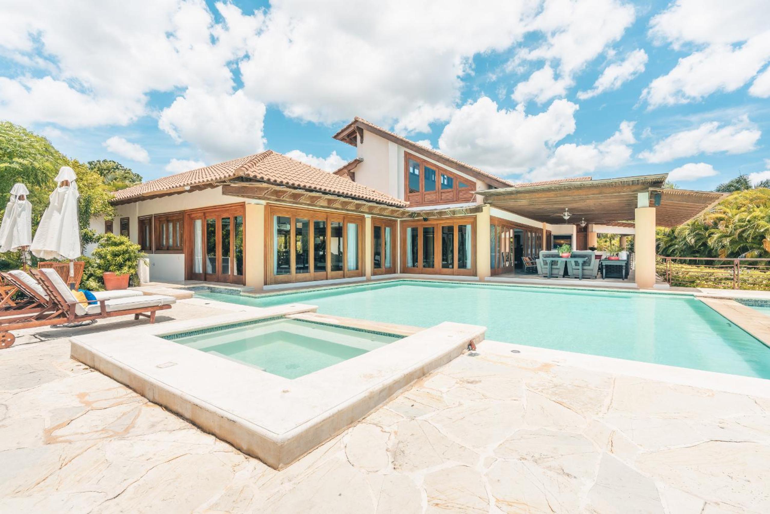 Instant booking with style at Colinas Casa de Campo