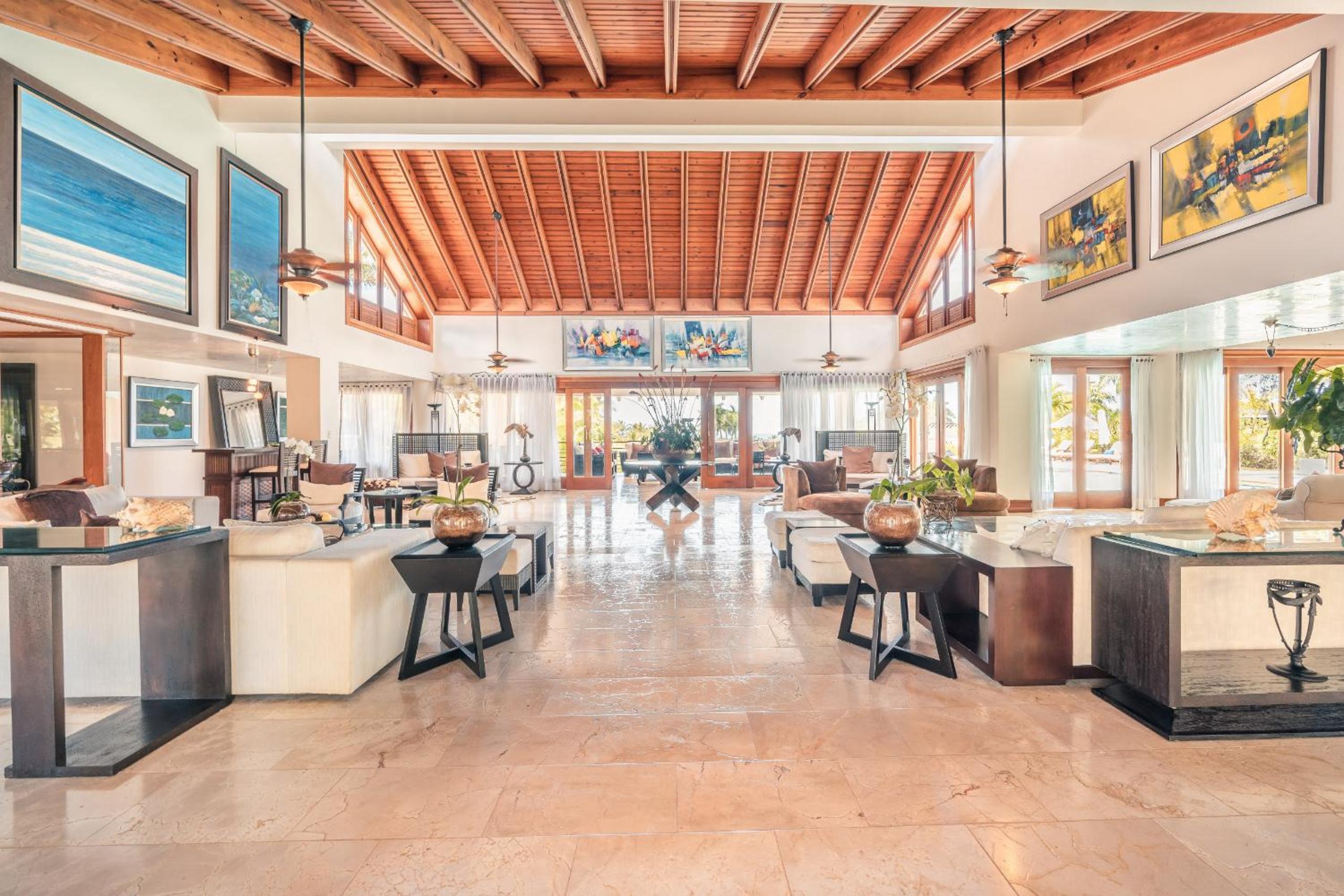Instant booking with style at Colinas Casa de Campo