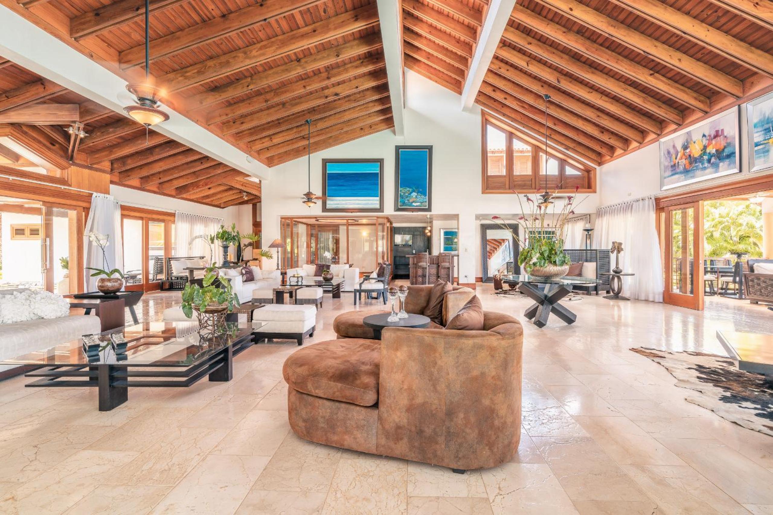 Instant booking with style at Colinas Casa de Campo