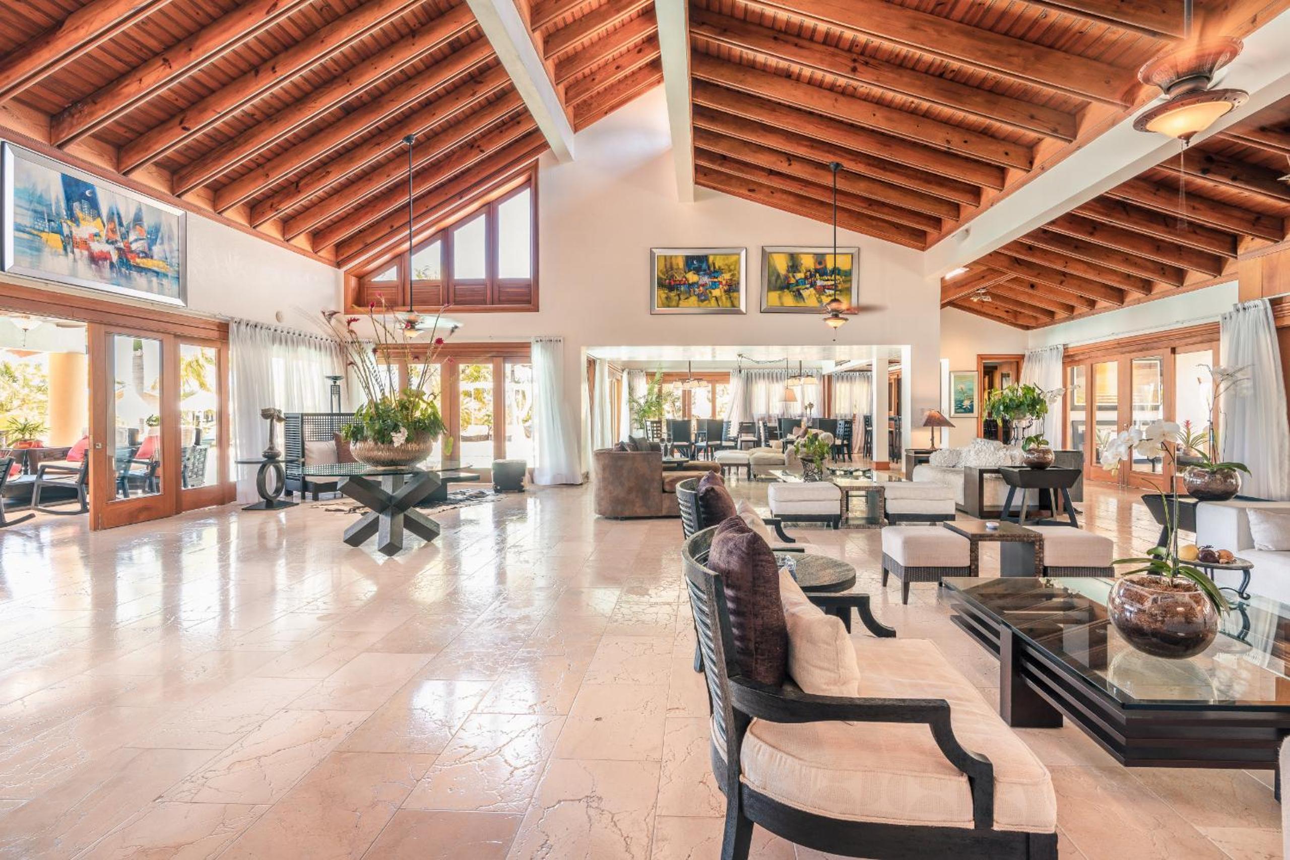 Instant booking with style at Colinas Casa de Campo