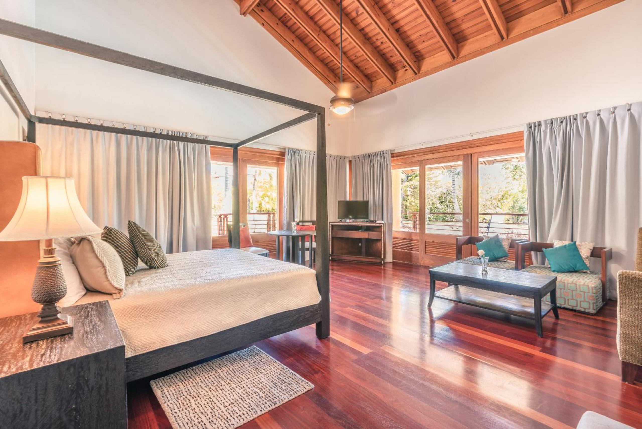 Instant booking with style at Colinas Casa de Campo