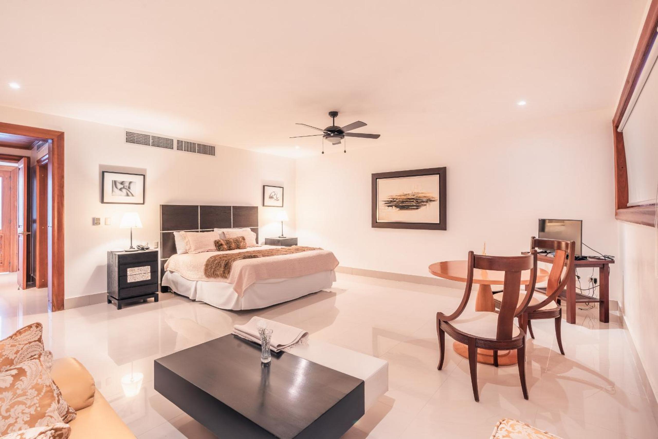 Instant booking with style at Colinas Casa de Campo