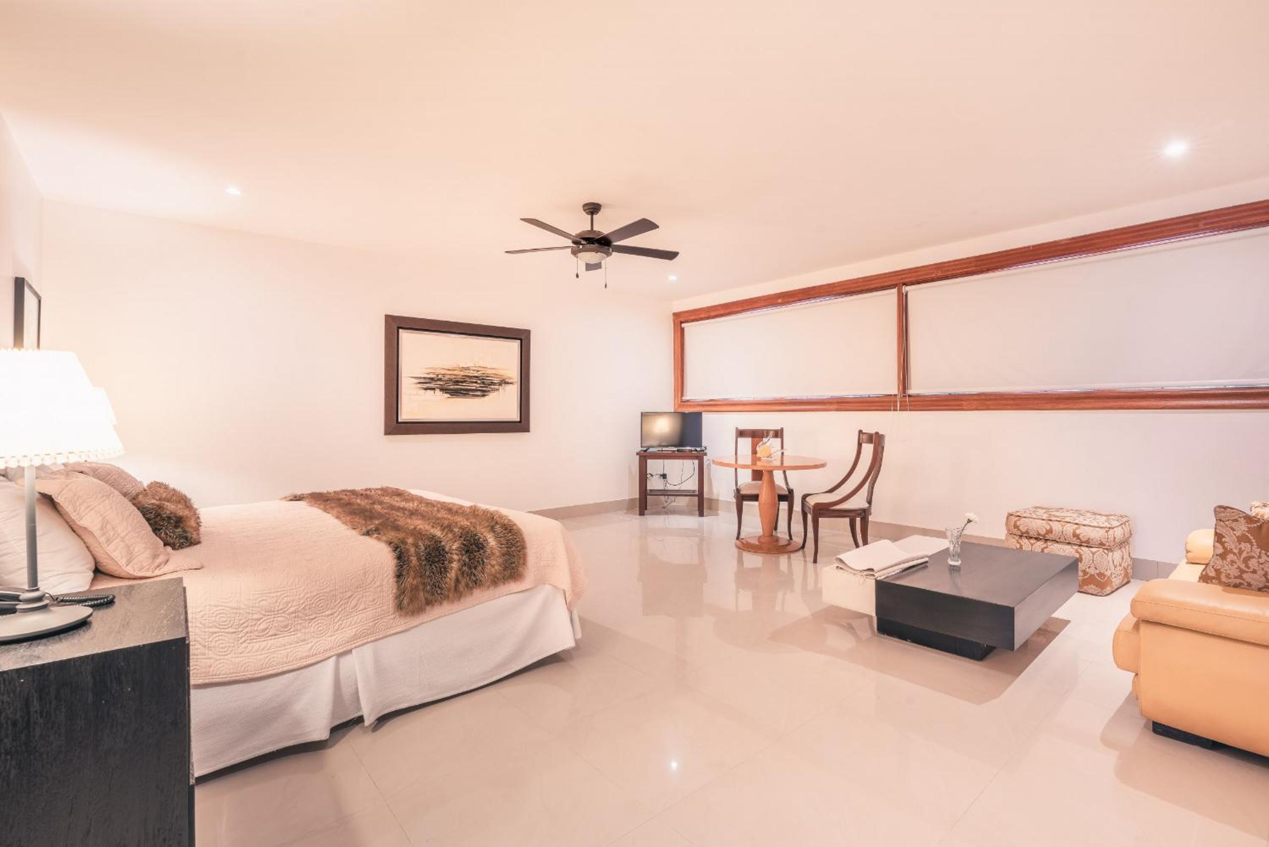 Instant booking with style at Colinas Casa de Campo