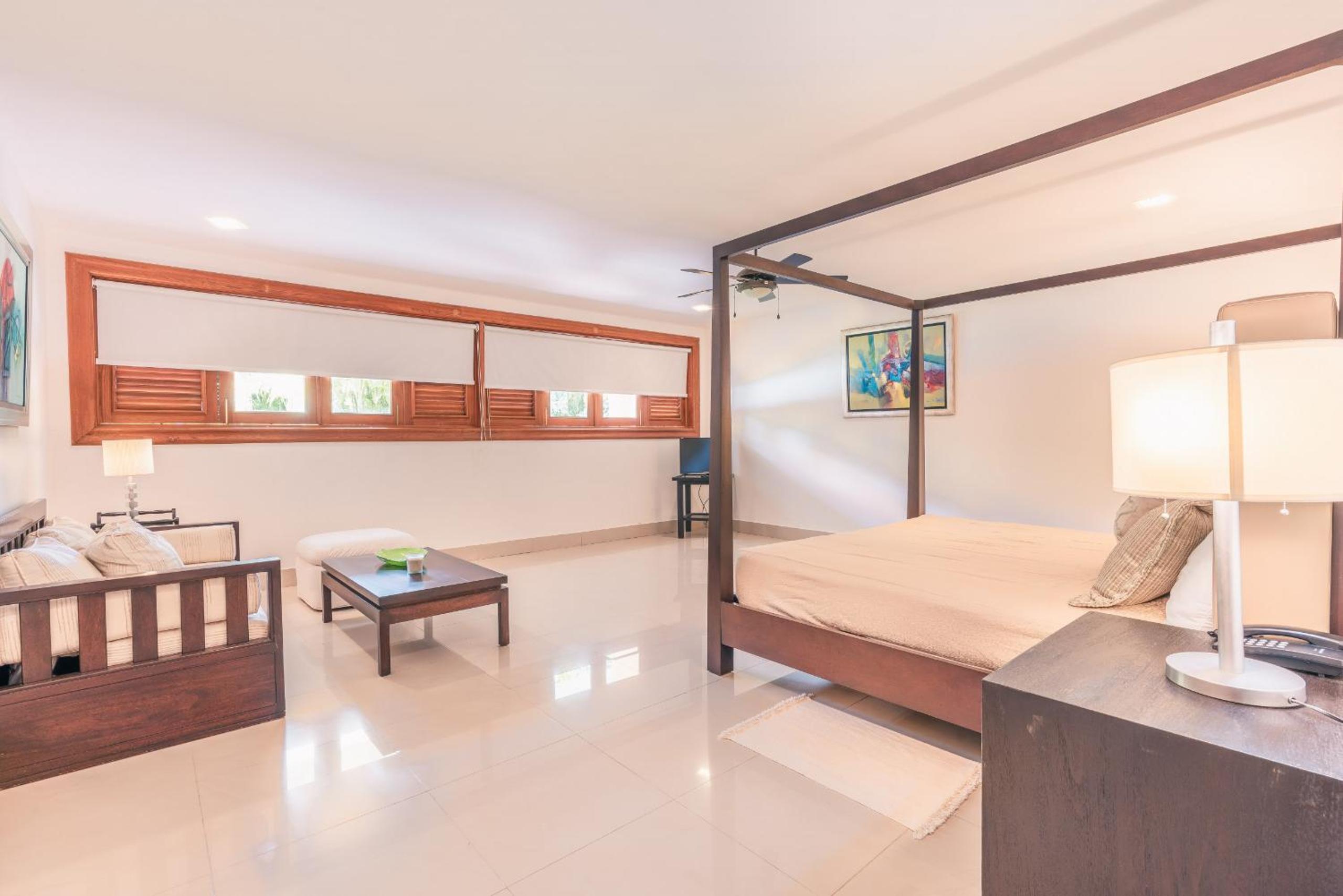 Instant booking with style at Colinas Casa de Campo