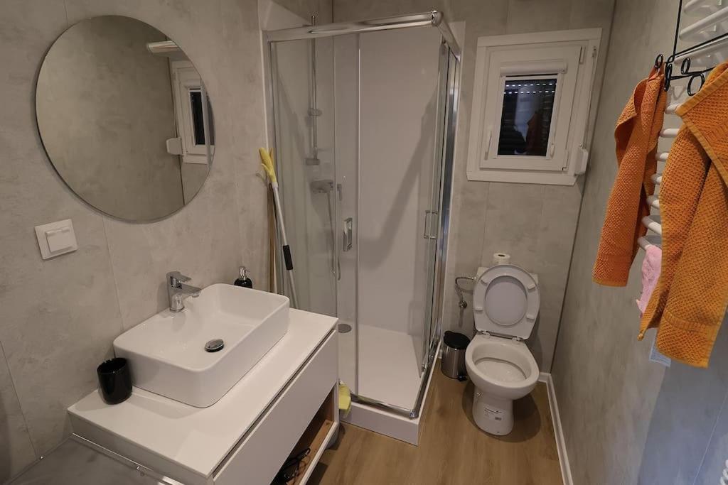 Nový mobilheim (srubového typu)