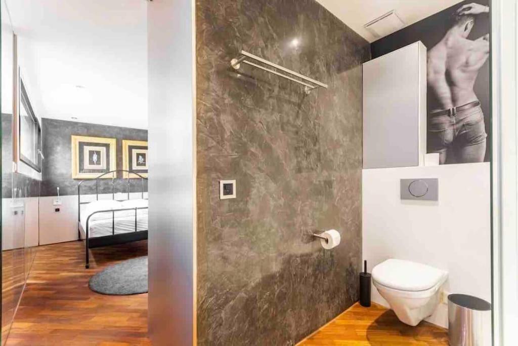Luxury Villa close to Zürich /View/Sauna/Garden